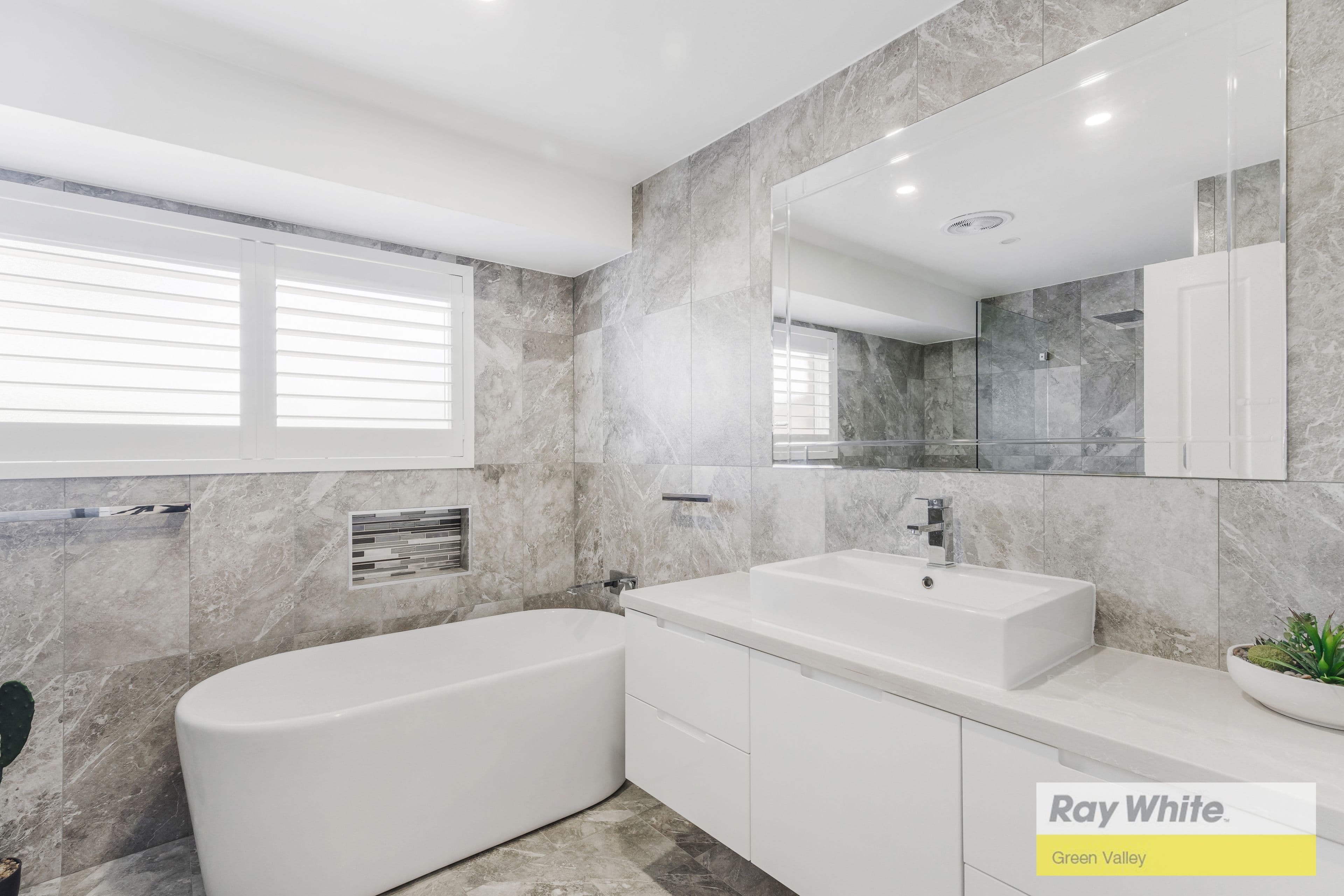 4 Quail Place, Hinchinbrook NSW 2168, Hinchinbrook - Thumbnail 5
