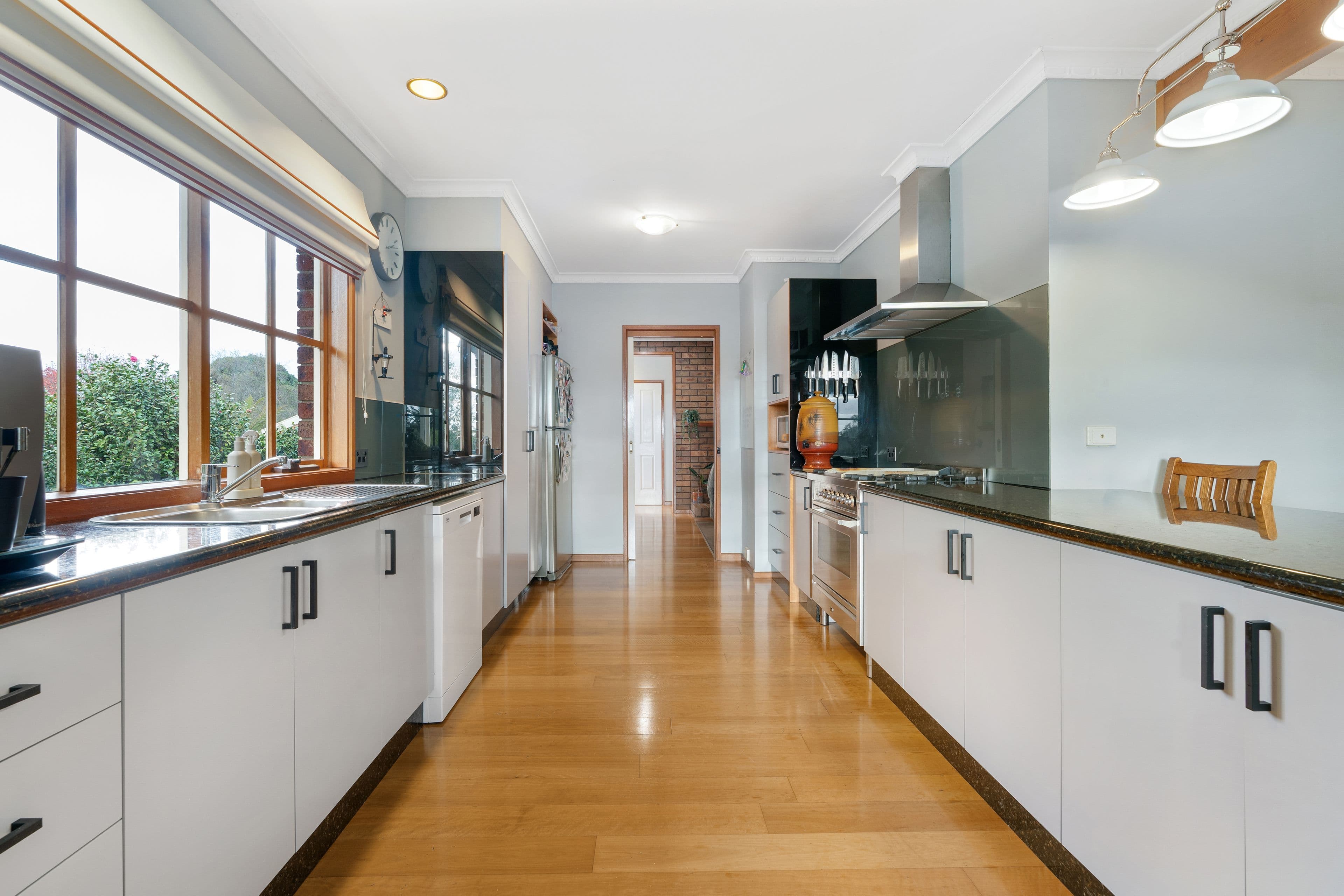 2 Kirribilli Close, Langwarrin VIC 3910, Langwarrin - Thumbnail 5