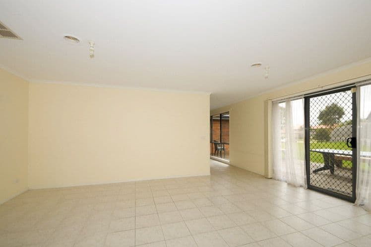 29 Postregna Way, SKYE VIC 3977, Skye - Thumbnail 3