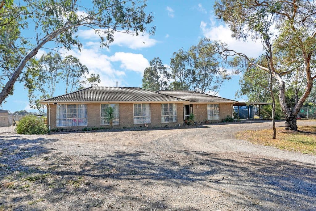 30 Coonawarra Drive, Lara VIC 3212, Lara - Image 1