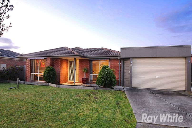 8 Gowrie Place, Cranbourne West VIC 3977, Cranbourne West - Image 1