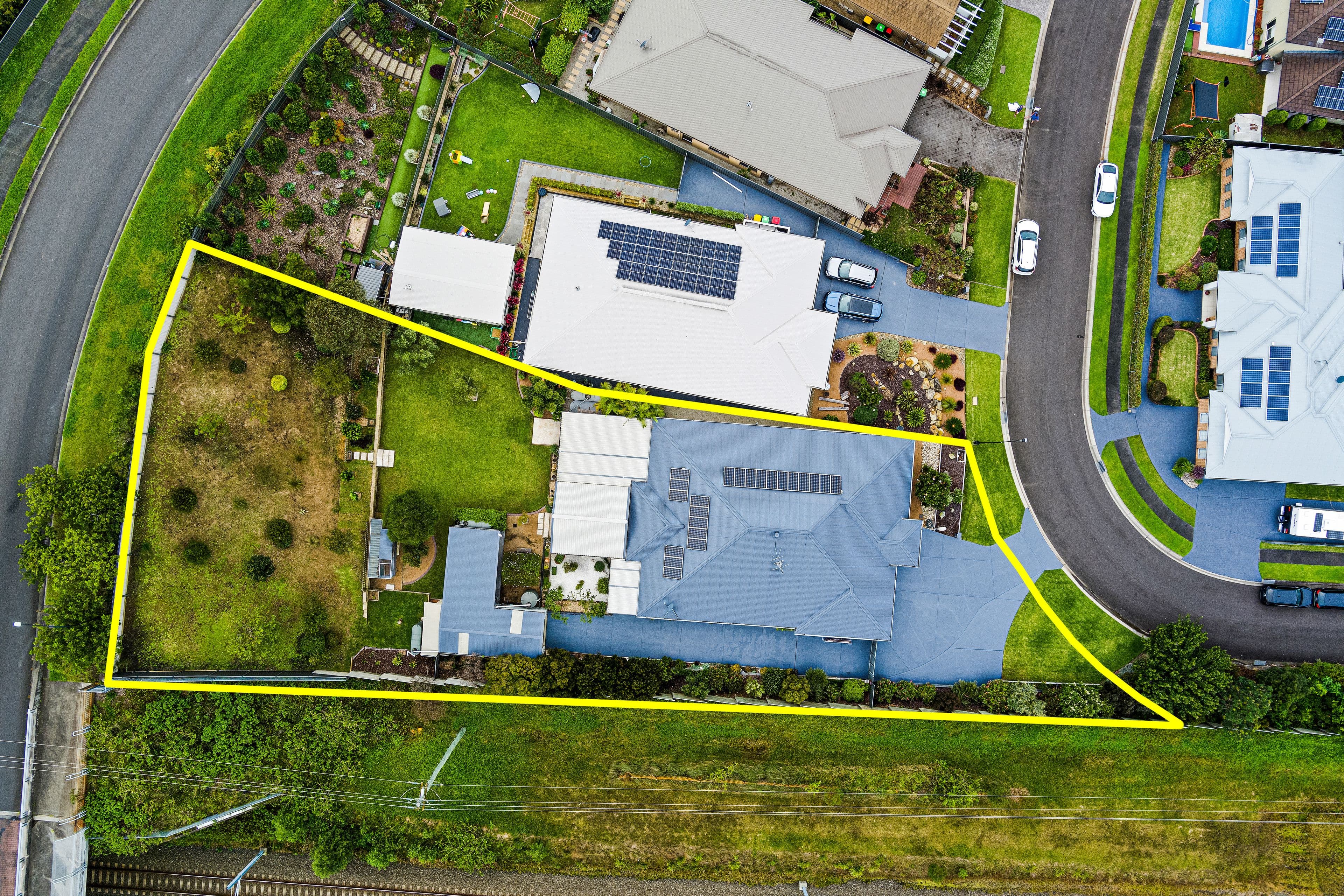 10 Riverside Crescent, Haywards Bay NSW 2530, Haywards Bay - Image 1
