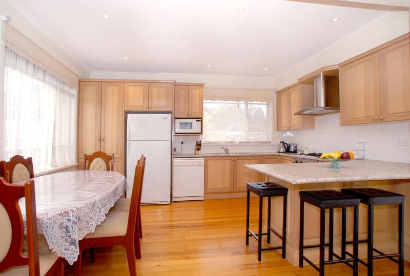 5 Morrie Crescent, BLACKBURN NORTH VIC 3130, Blackburn North - Thumbnail 3