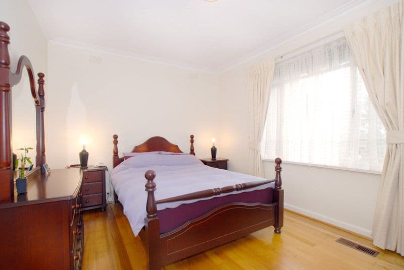 5 Morrie Crescent, BLACKBURN NORTH VIC 3130, Blackburn North - Thumbnail 4