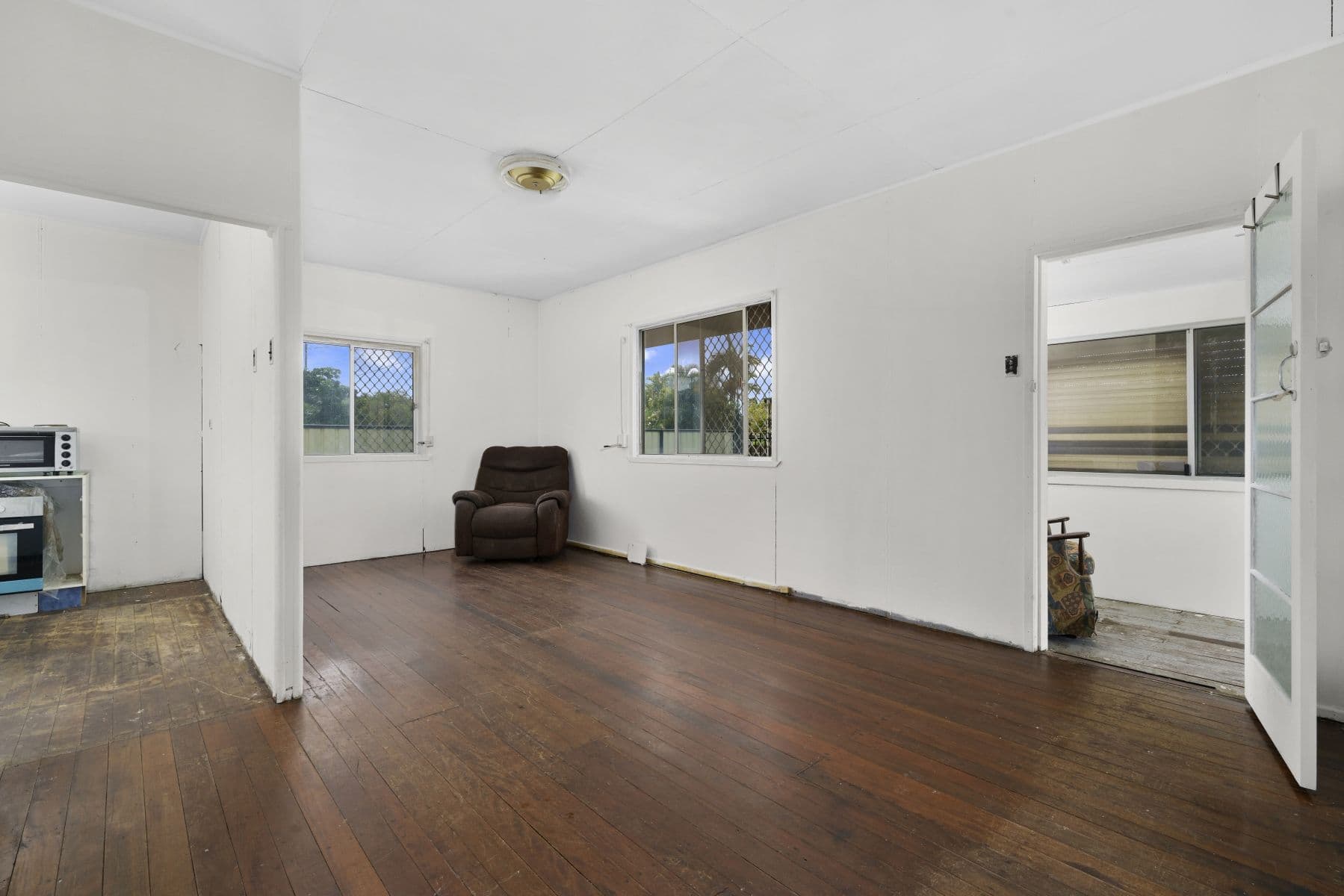 70 Ruby Street, Caboolture QLD 4510, Caboolture - Thumbnail 5