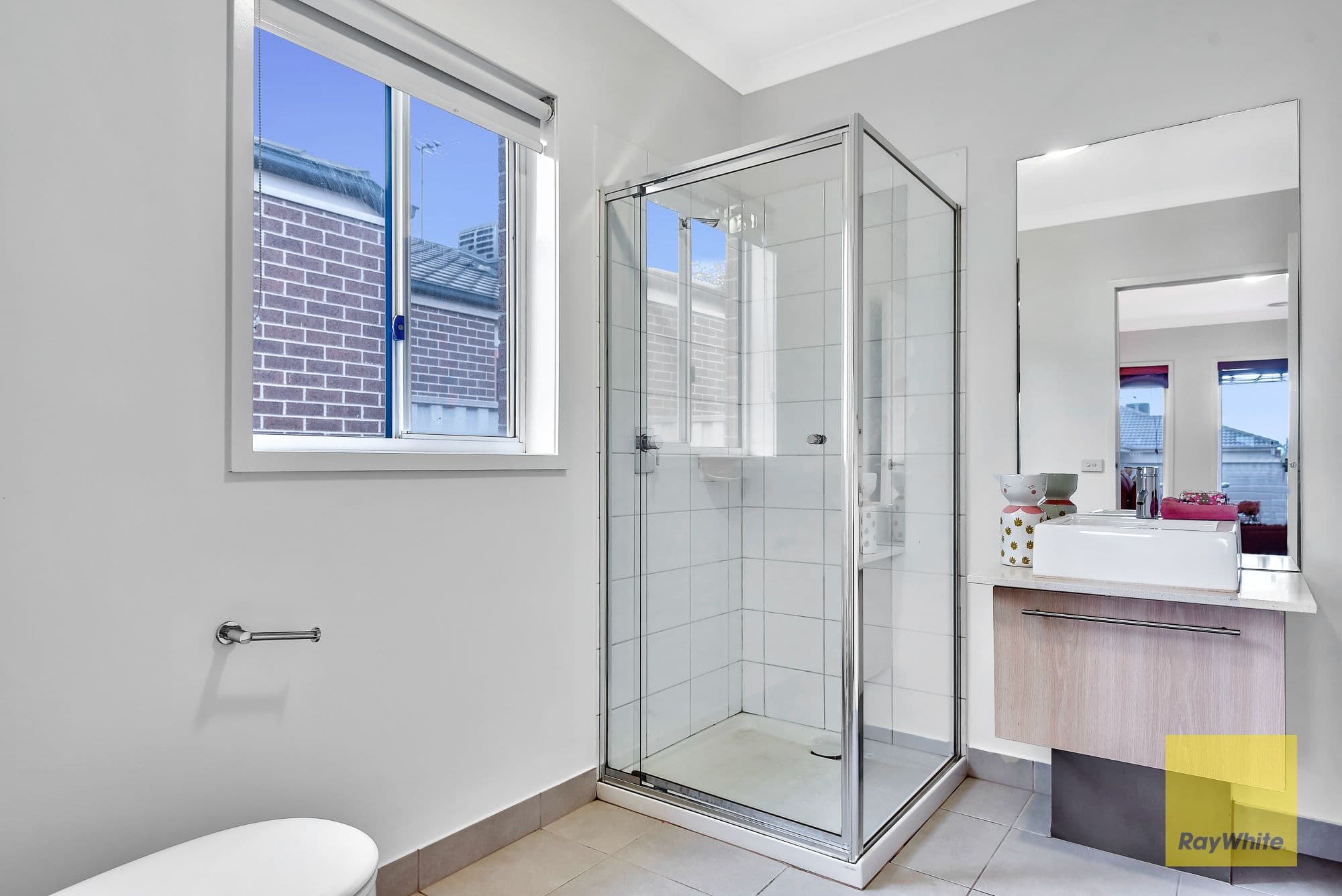 17 Tallgrass Avenue, Truganina VIC 3029, Truganina - Thumbnail 7