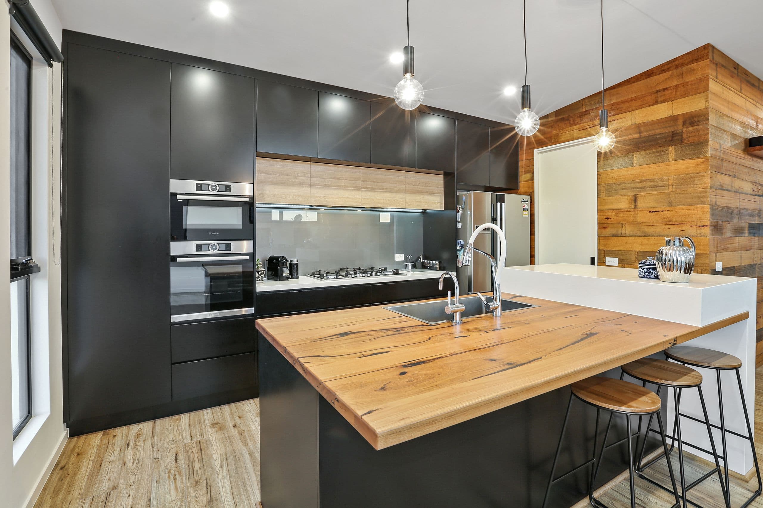 4 Woolondoon Drive, Highton VIC 3216, Highton - Thumbnail 8