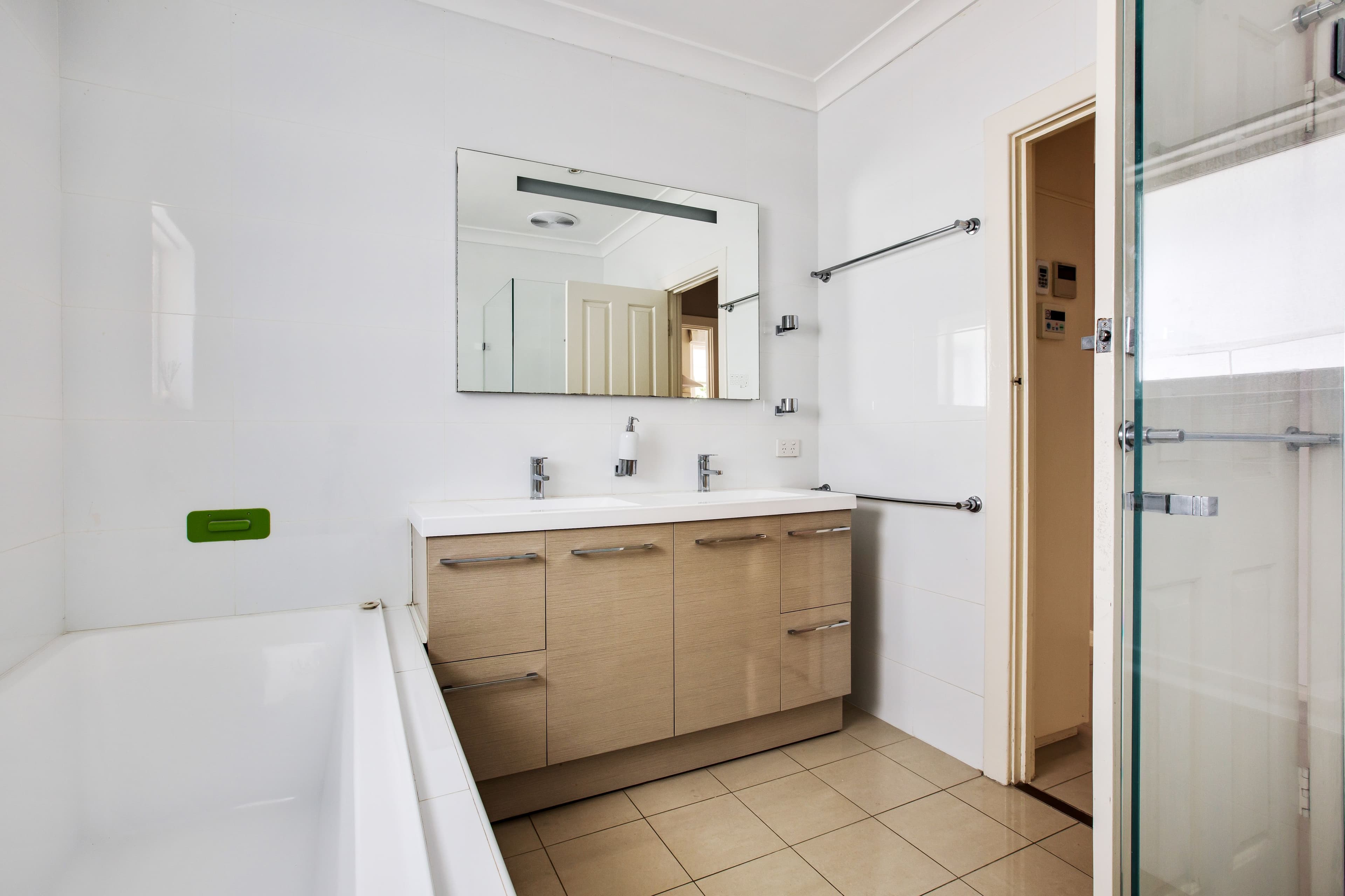 14 Menura Avenue, Glenalta SA 5052, Glenalta - Thumbnail 8