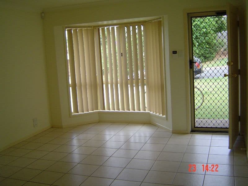 16 Picot Crescent, RUNCORN QLD 4113, Runcorn - Thumbnail 2