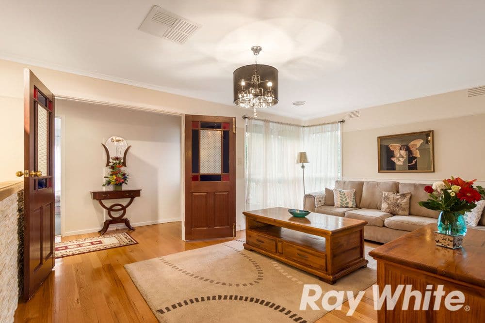 4 Yonde Court, Greensborough VIC 3088, Greensborough - Thumbnail 4