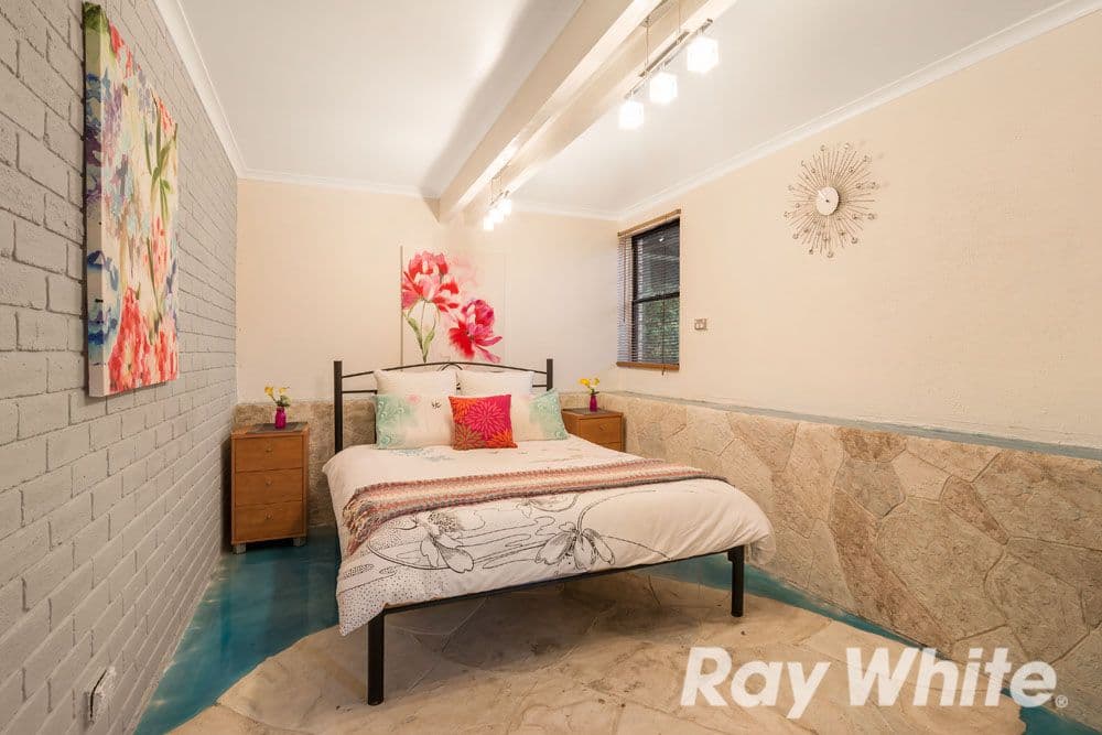 4 Yonde Court, Greensborough VIC 3088, Greensborough - Thumbnail 8