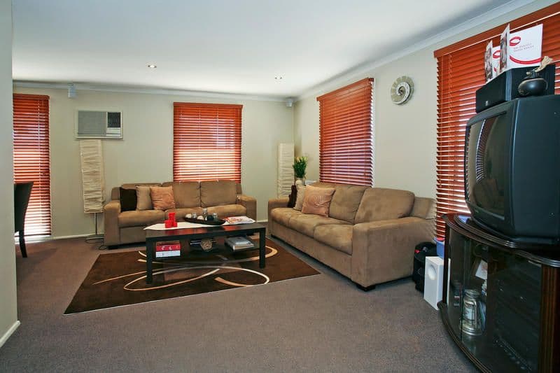 59 Burdoo Drive, GROVEDALE VIC 3216, Grovedale - Thumbnail 2