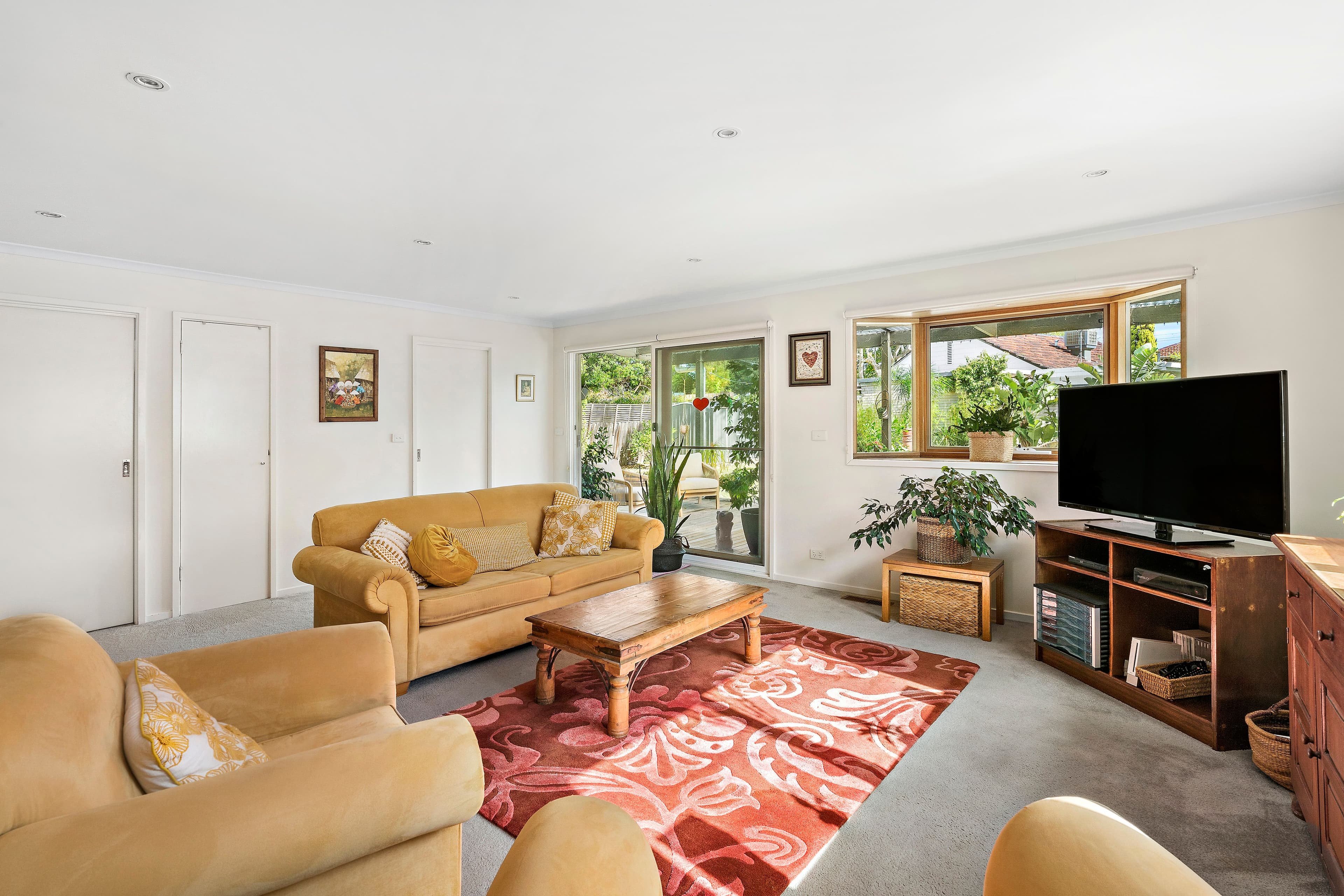 8 Amberley Crescent, Frankston South VIC 3199, Frankston South - Thumbnail 2