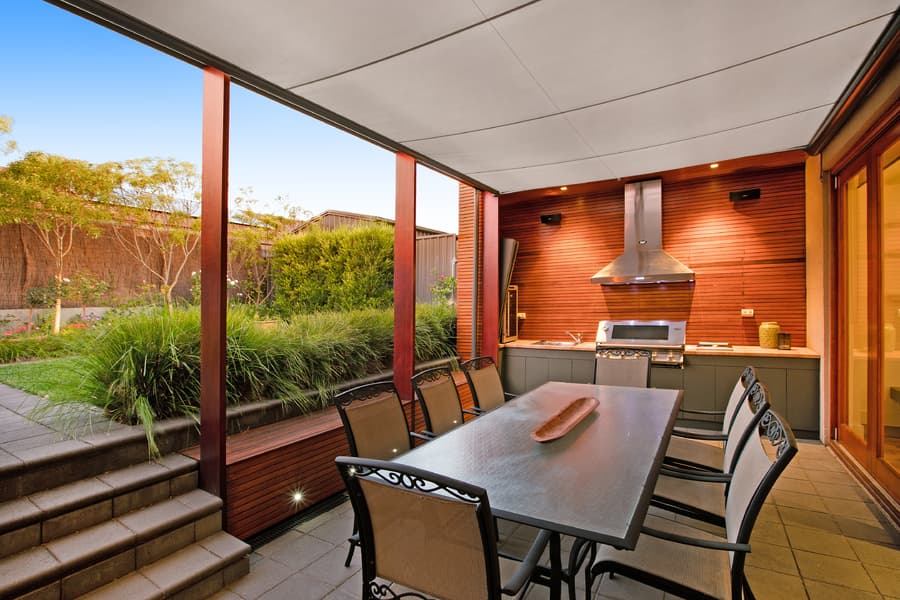 3 Dix Avenue, Marden - Thumbnail 5