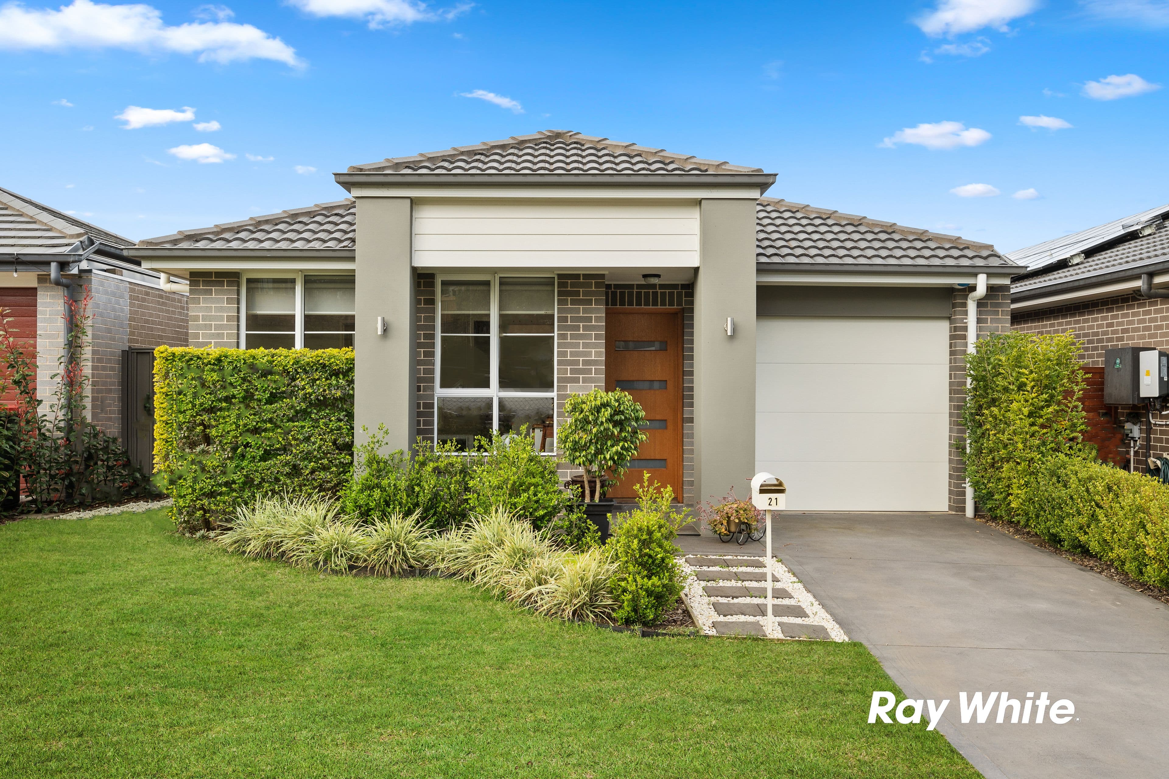 21 Felicity Crescent, GRANTHAM FARM NSW 2765, Grantham Farm - Image 1