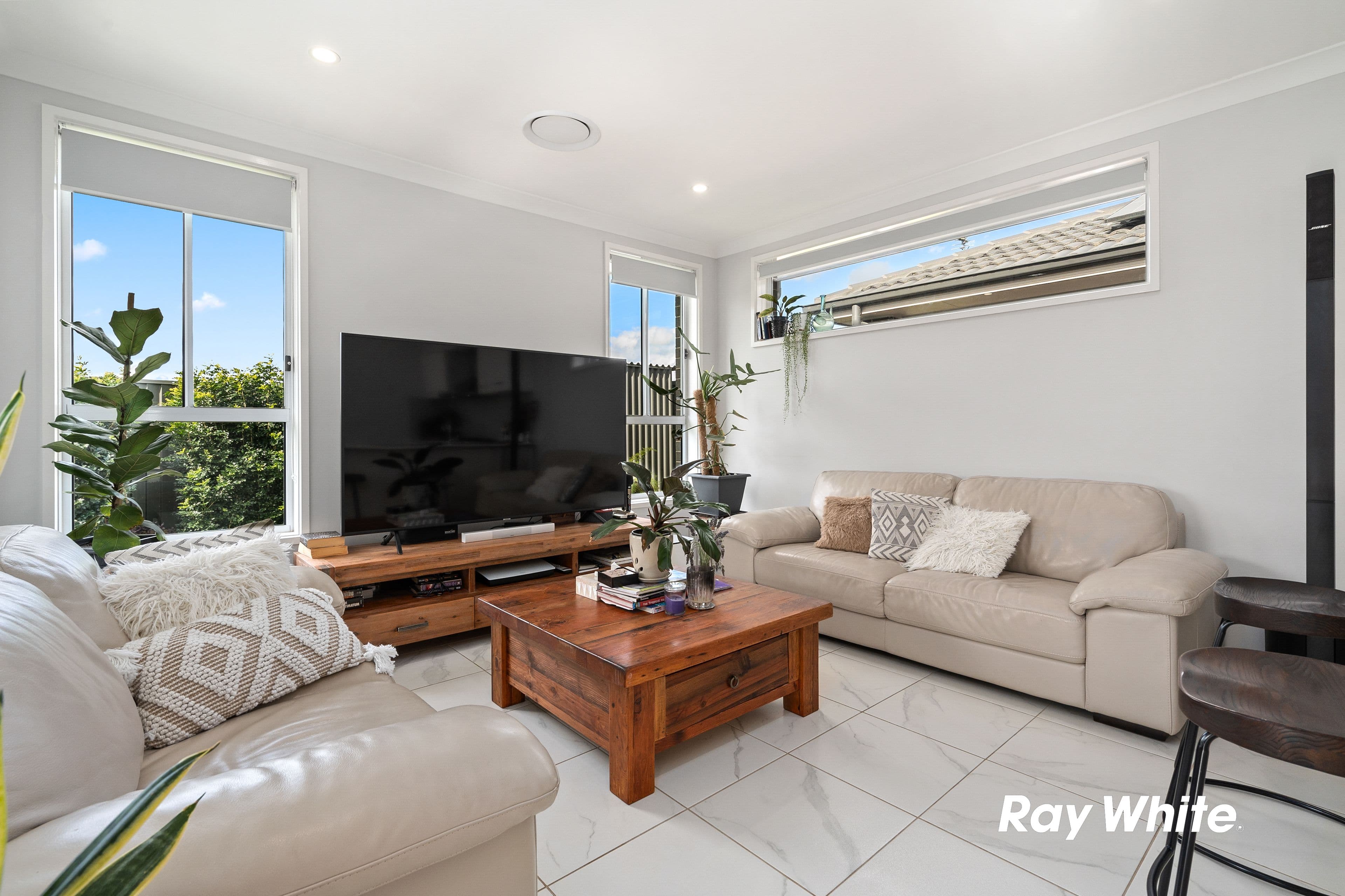 21 Felicity Crescent, GRANTHAM FARM NSW 2765, Grantham Farm - Thumbnail 3