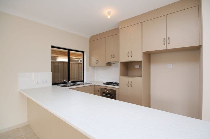 16 Richard Street, FINDON SA 5023, Findon - Thumbnail 2