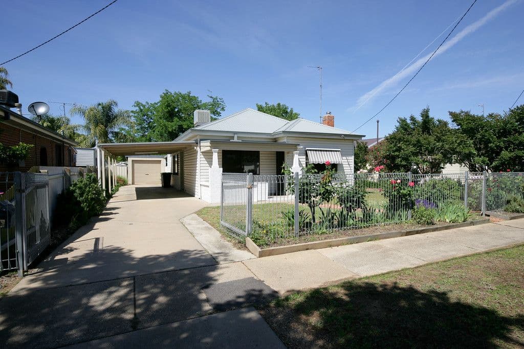 54 Gormly Avenue, Wagga Wagga - Image 1