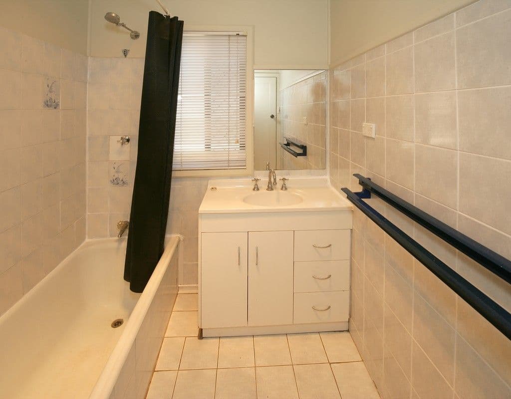 54 Gormly Avenue, Wagga Wagga - Thumbnail 8