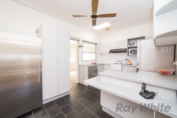 2 Joy Street, Cardiff NSW 2285, Cardiff - Thumbnail 4