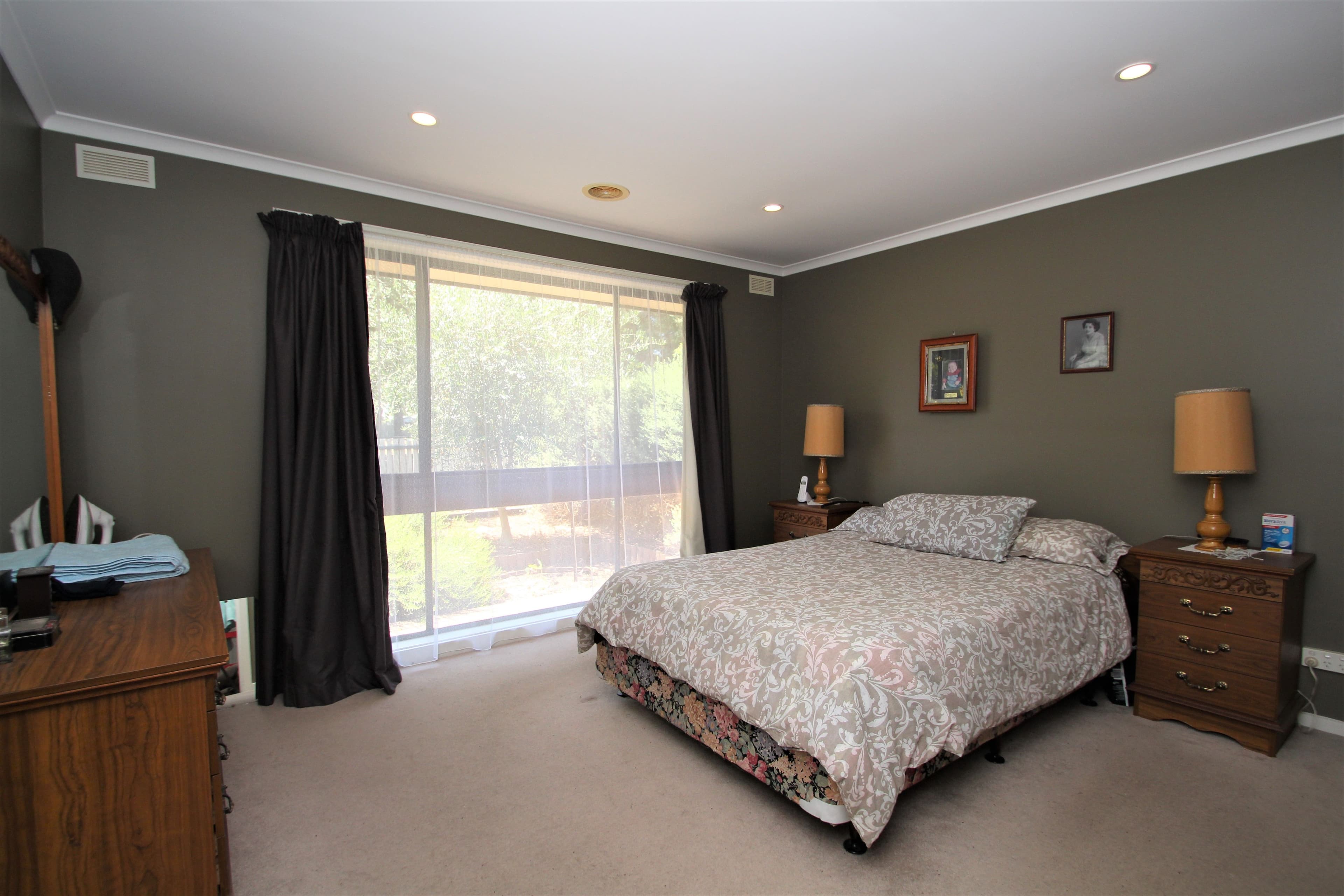 17 Punt Road, Cobram VIC 3644, Cobram - Thumbnail 8
