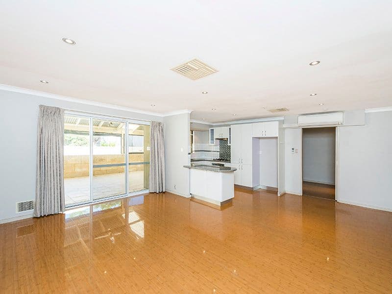 16 Sowden Drive, Samson WA 6163, Samson - Thumbnail 4