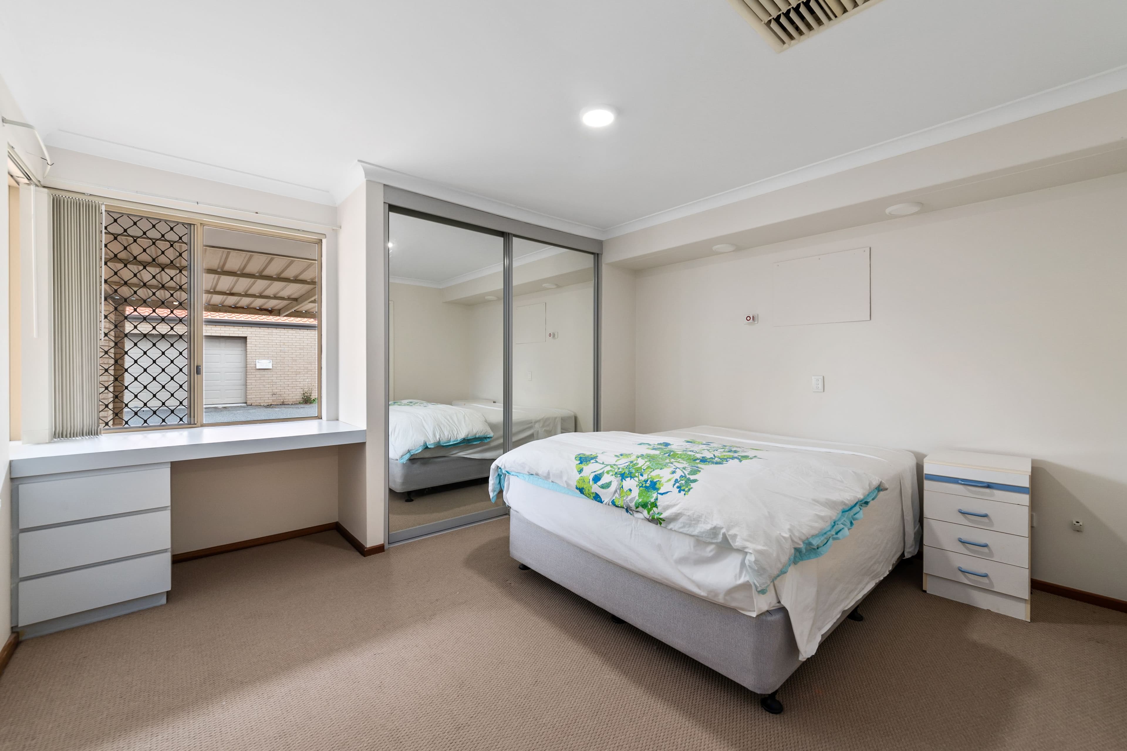 41 Leonora Street, Como WA 6152, Como - Thumbnail 4