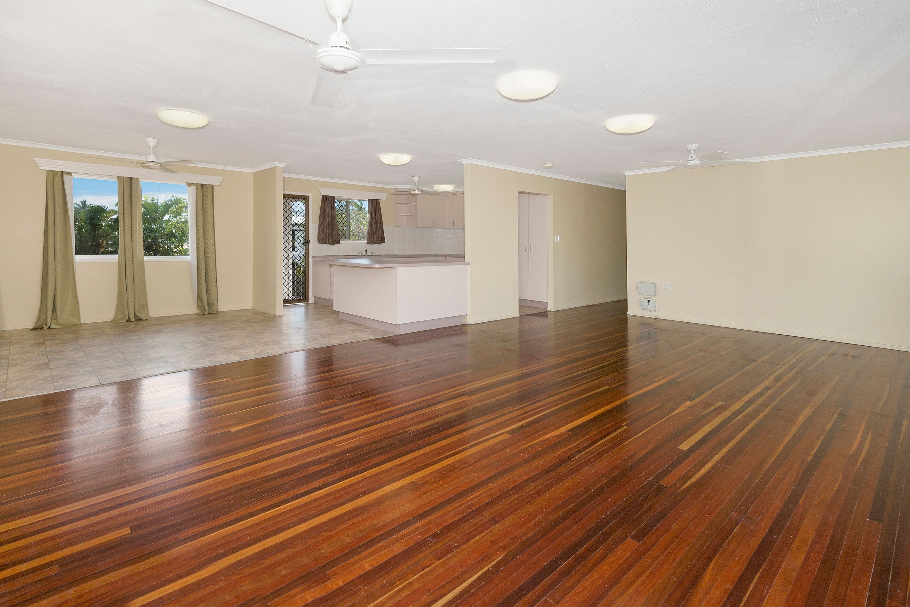 72 Tam O'Shanter Drive, Thuringowa Central QLD 4817, Thuringowa Central - Thumbnail 2