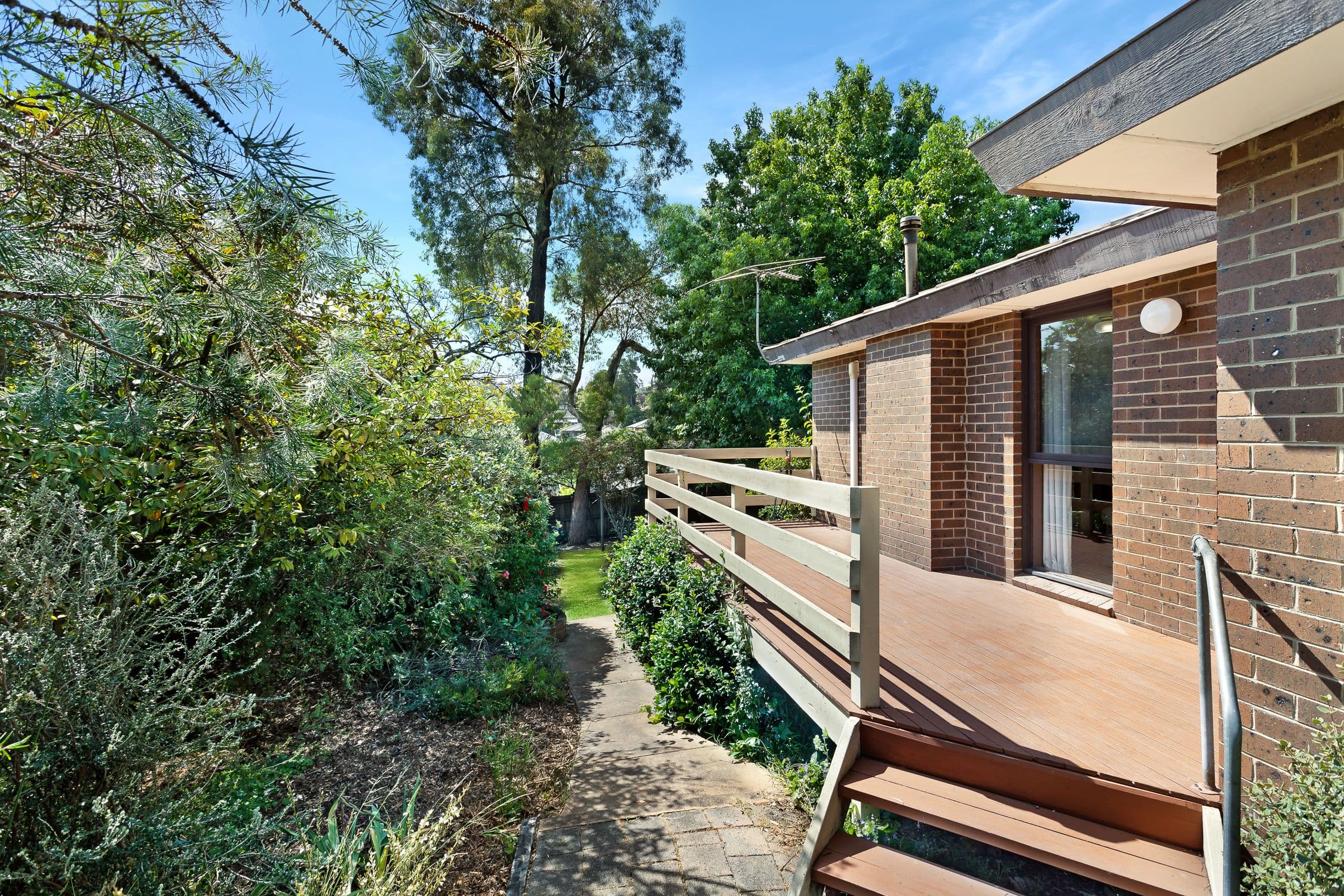 23 Rolling Hills Road, Chirnside Park VIC 3116, Chirnside Park - Thumbnail 3
