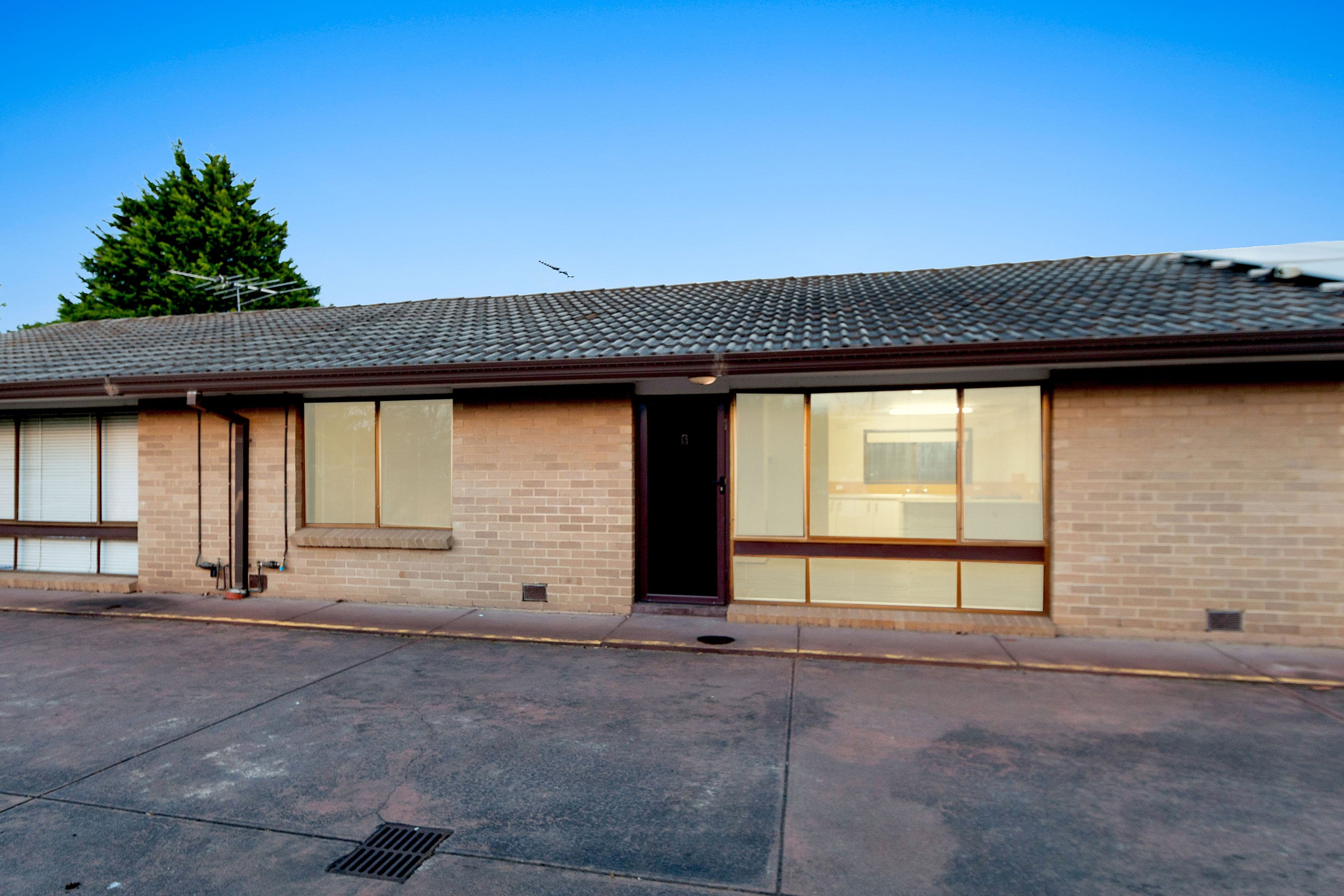 9 Samada Street, Frankston VIC 3199, Frankston - Image 1