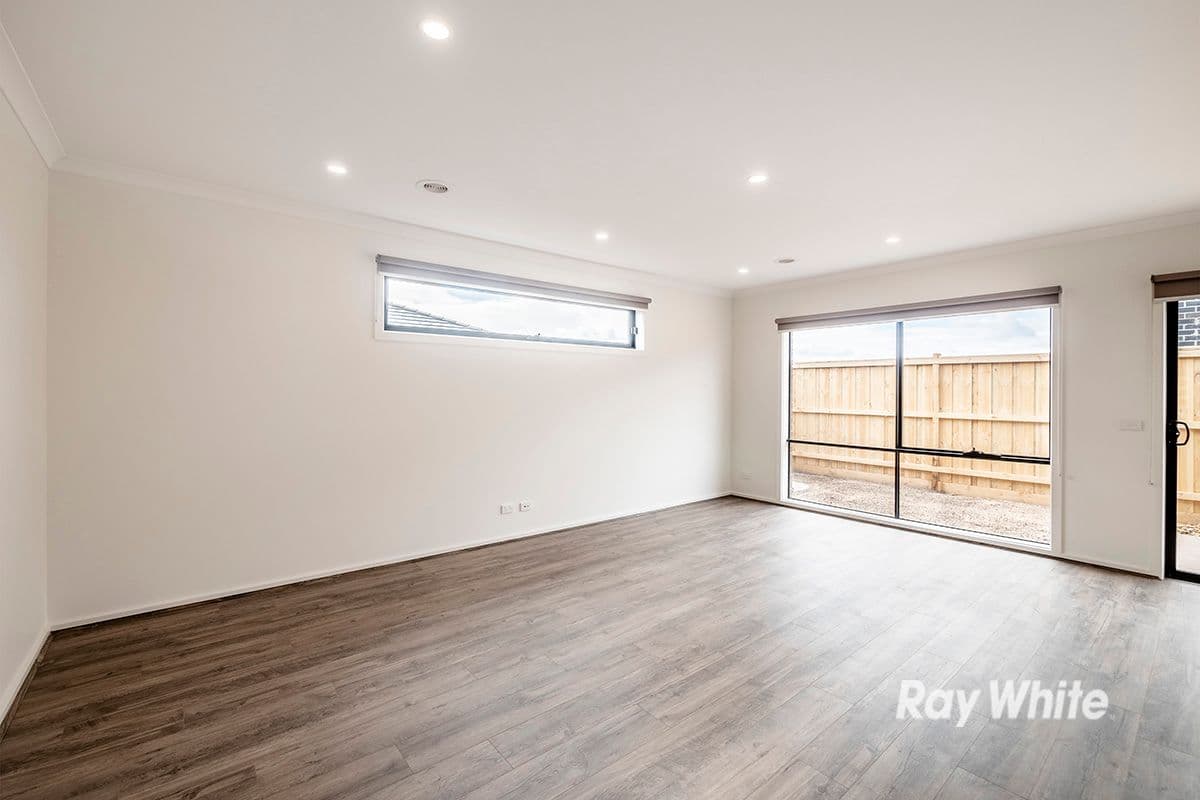20 Mabillon Way, Clyde North VIC 3978, Clyde North - Thumbnail 6