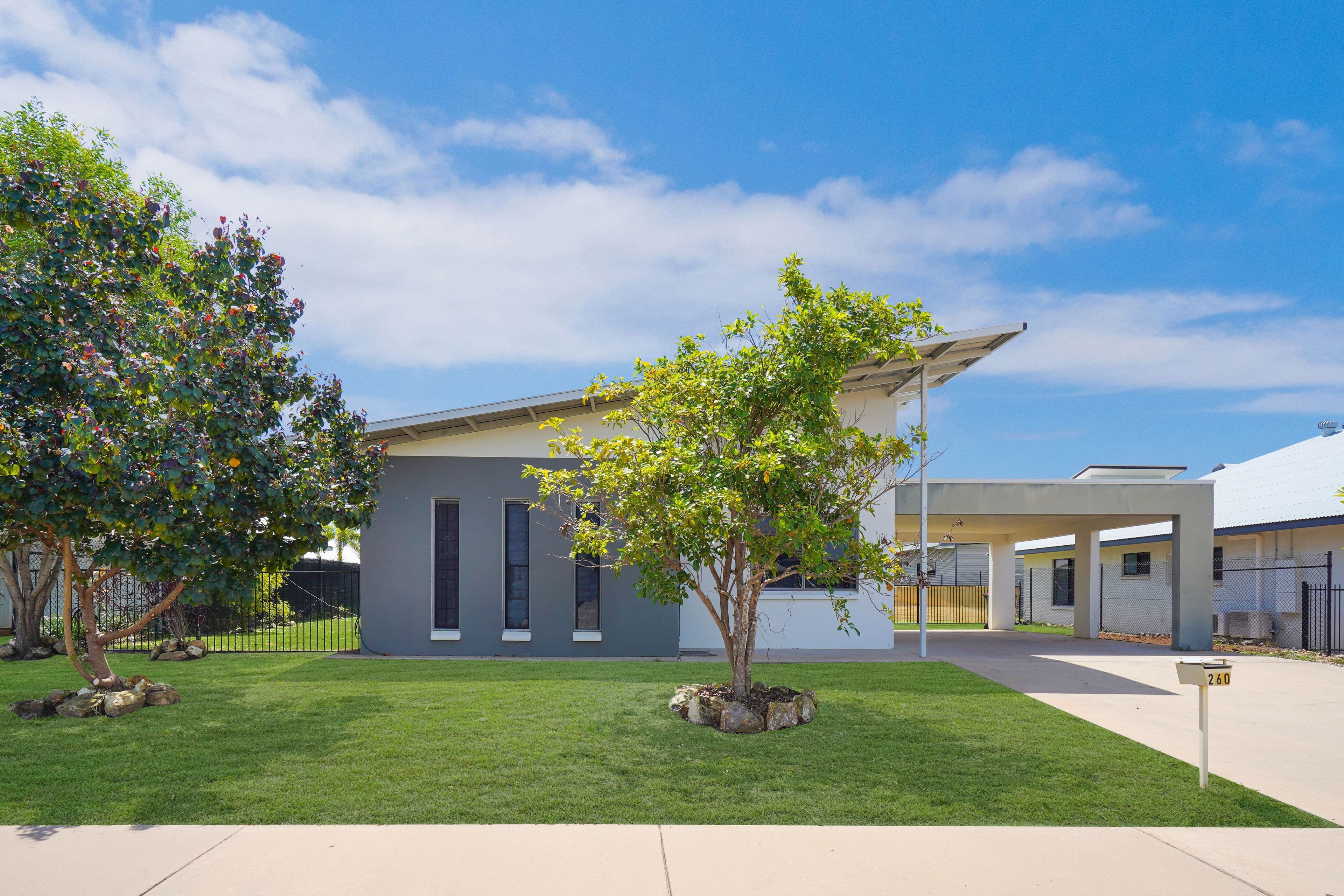260 Forrest Parade, Bellamack NT 0832, Bellamack - Thumbnail 2