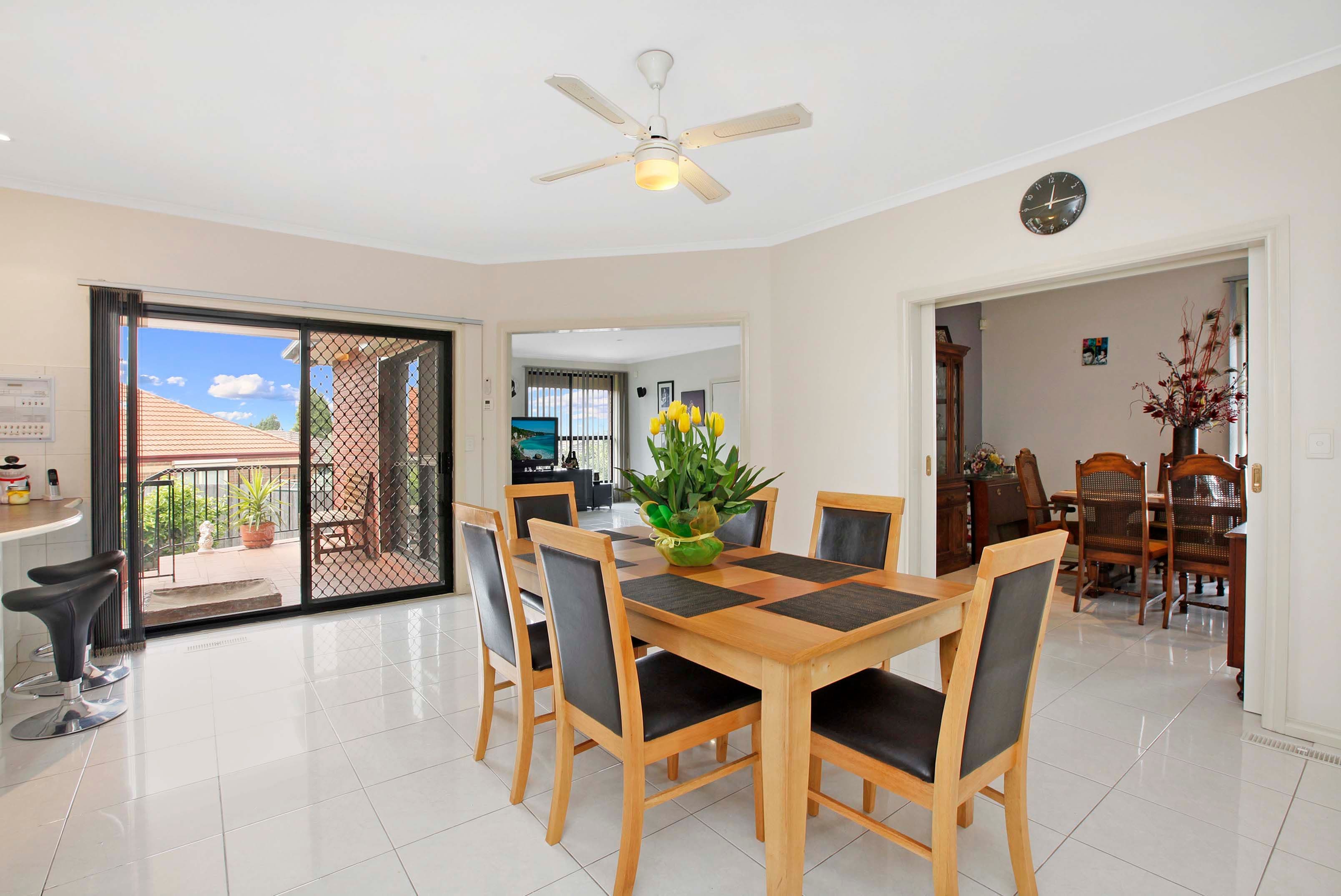 5 Hardiman Court, Mill Park VIC 3082, Mill Park - Thumbnail 3