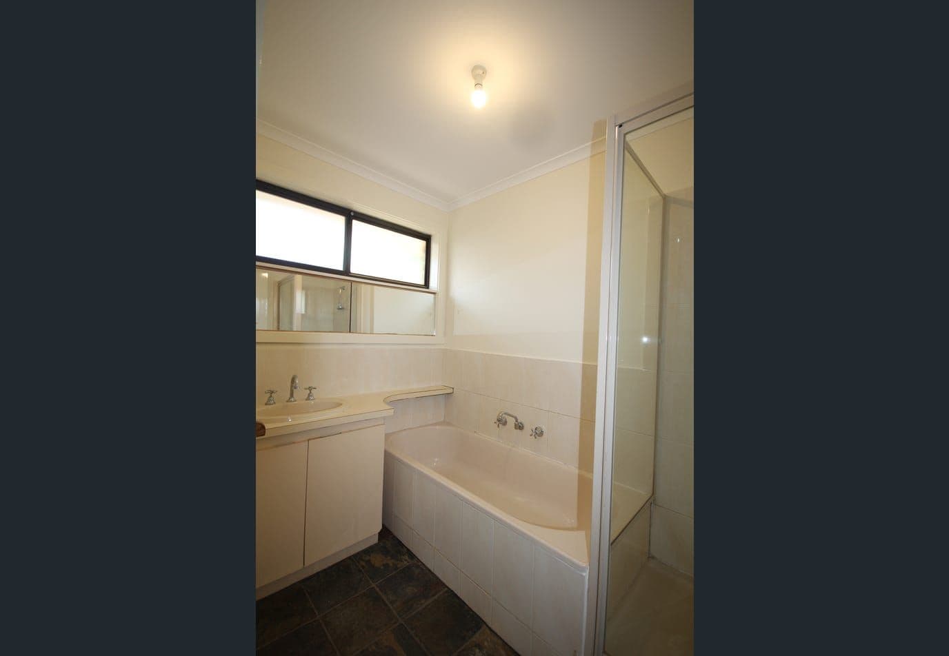 19 Sanderling Street, Werribee VIC 3030, Werribee - Thumbnail 8