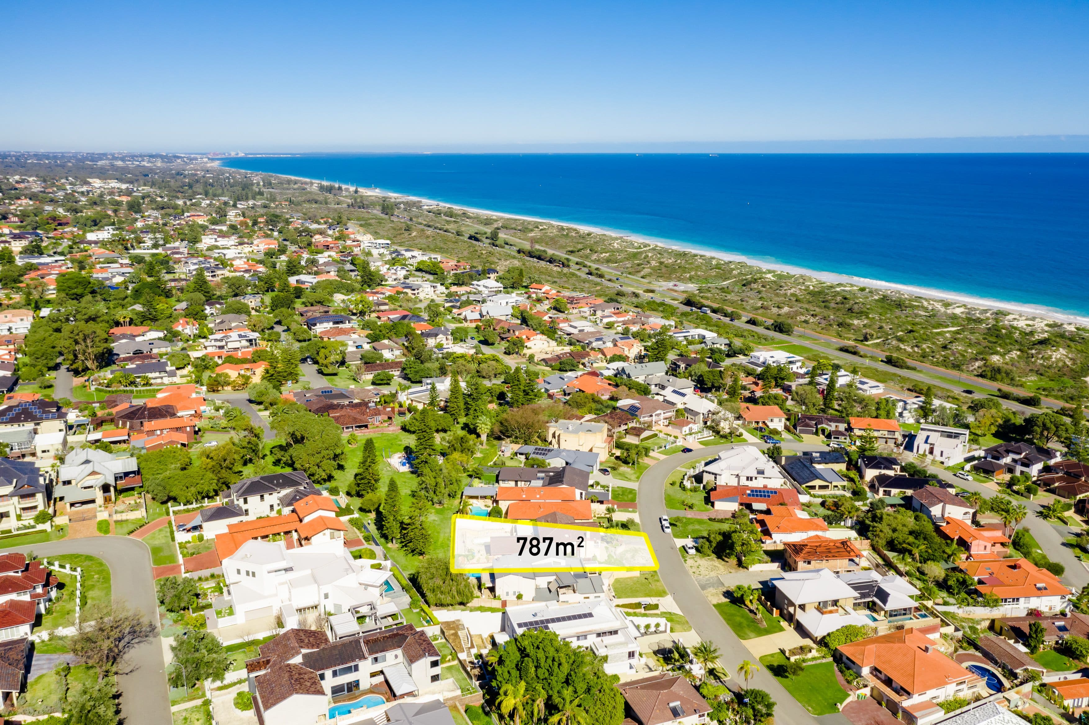 17 Aruma Way, City Beach WA 6015, City Beach - Thumbnail 3
