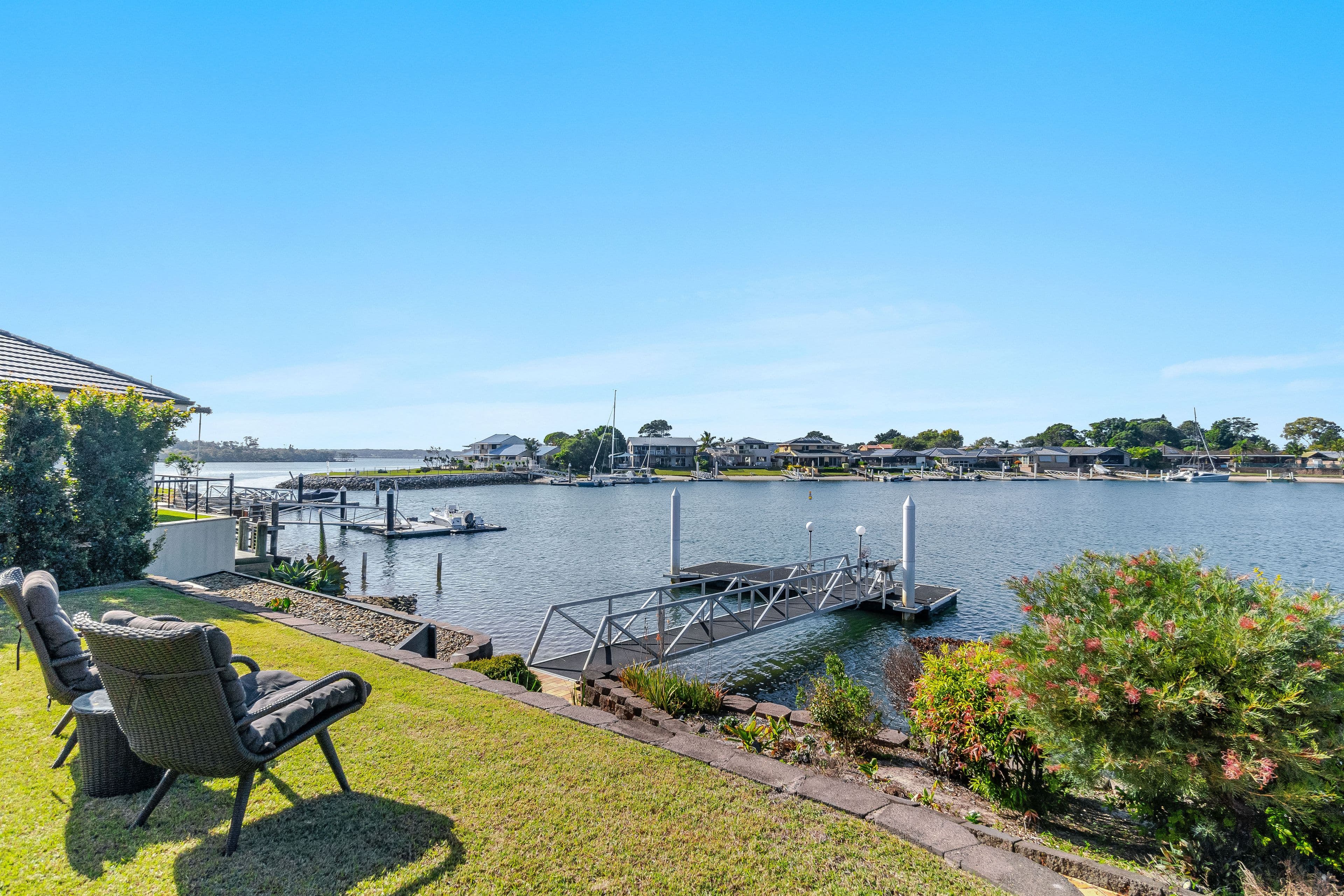 14 Edgewater Close, Yamba NSW 2464, Yamba - Thumbnail 2