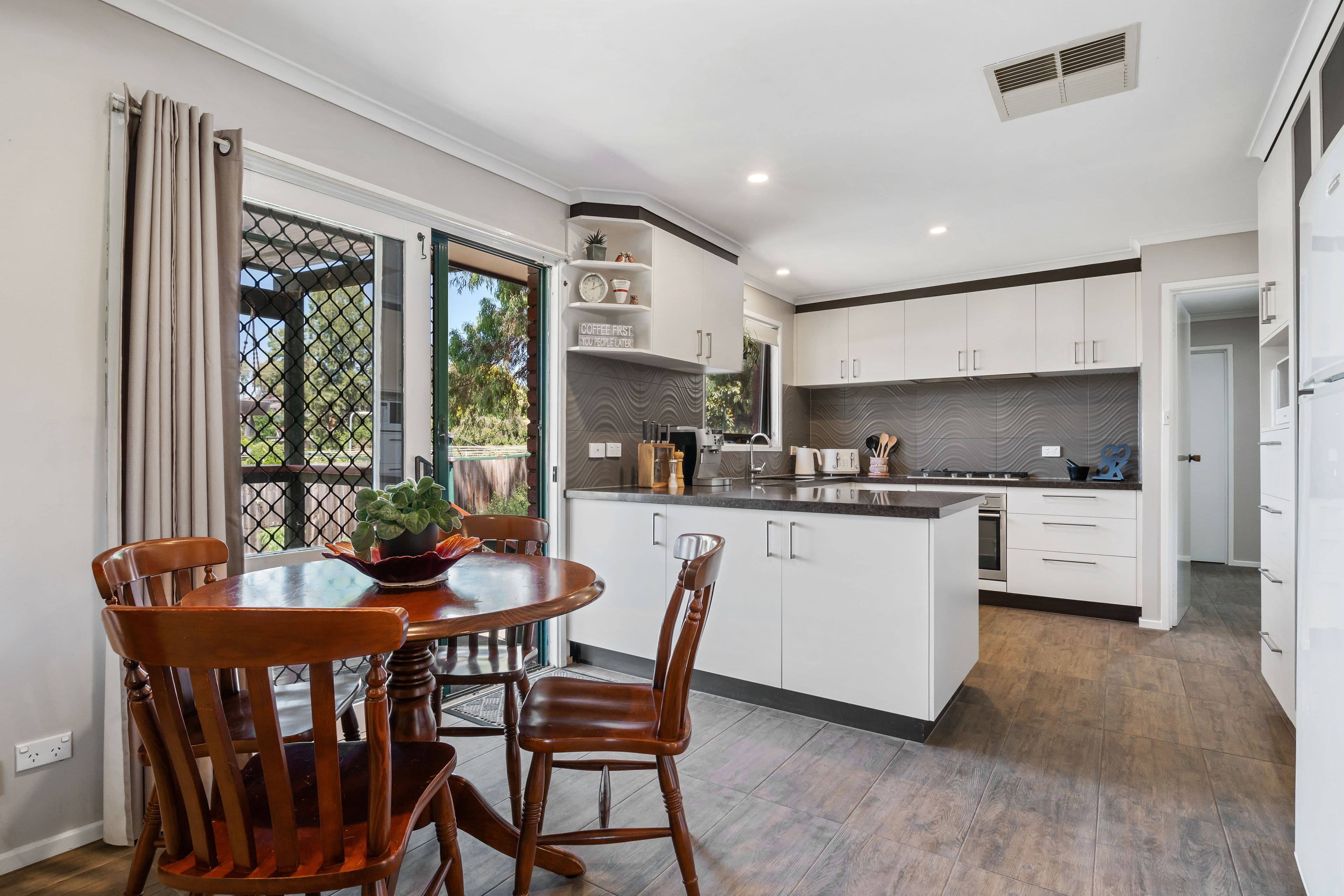 60 Landscape Drive, Mooroolbark VIC 3138, Mooroolbark - Thumbnail 5