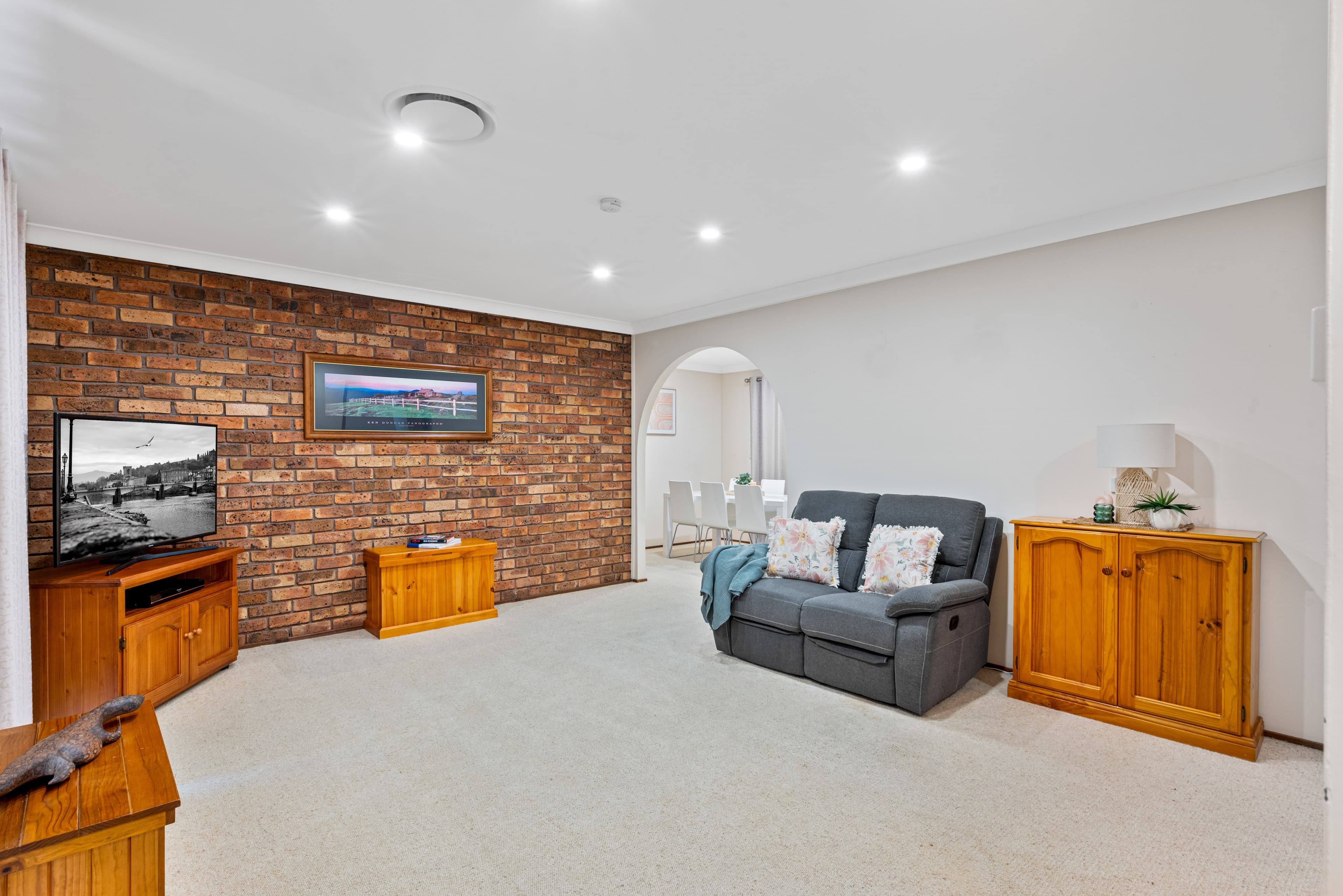 12 Svensden Place, Ingleburn NSW 2565, Ingleburn - Thumbnail 4