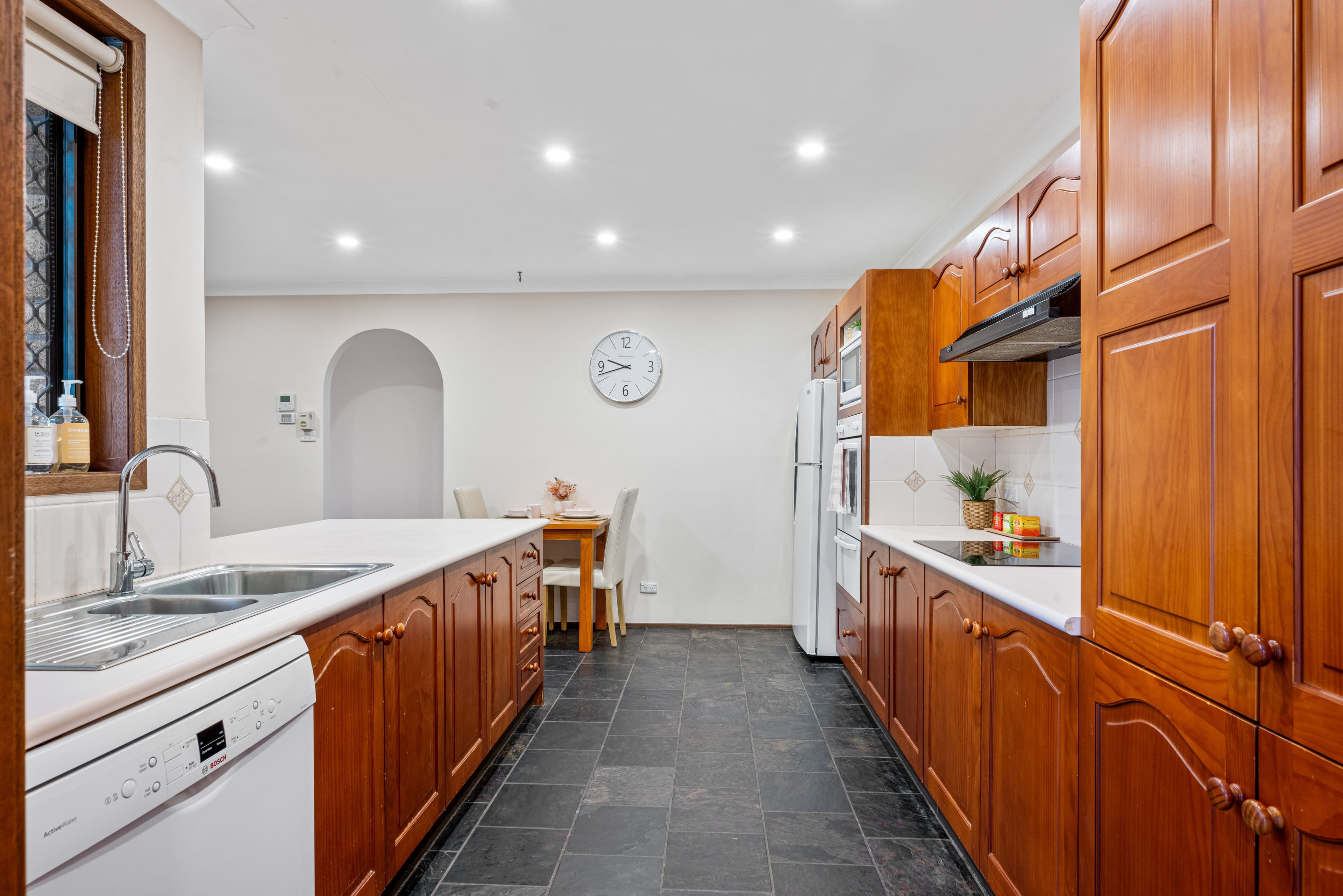 12 Svensden Place, Ingleburn NSW 2565, Ingleburn - Thumbnail 6