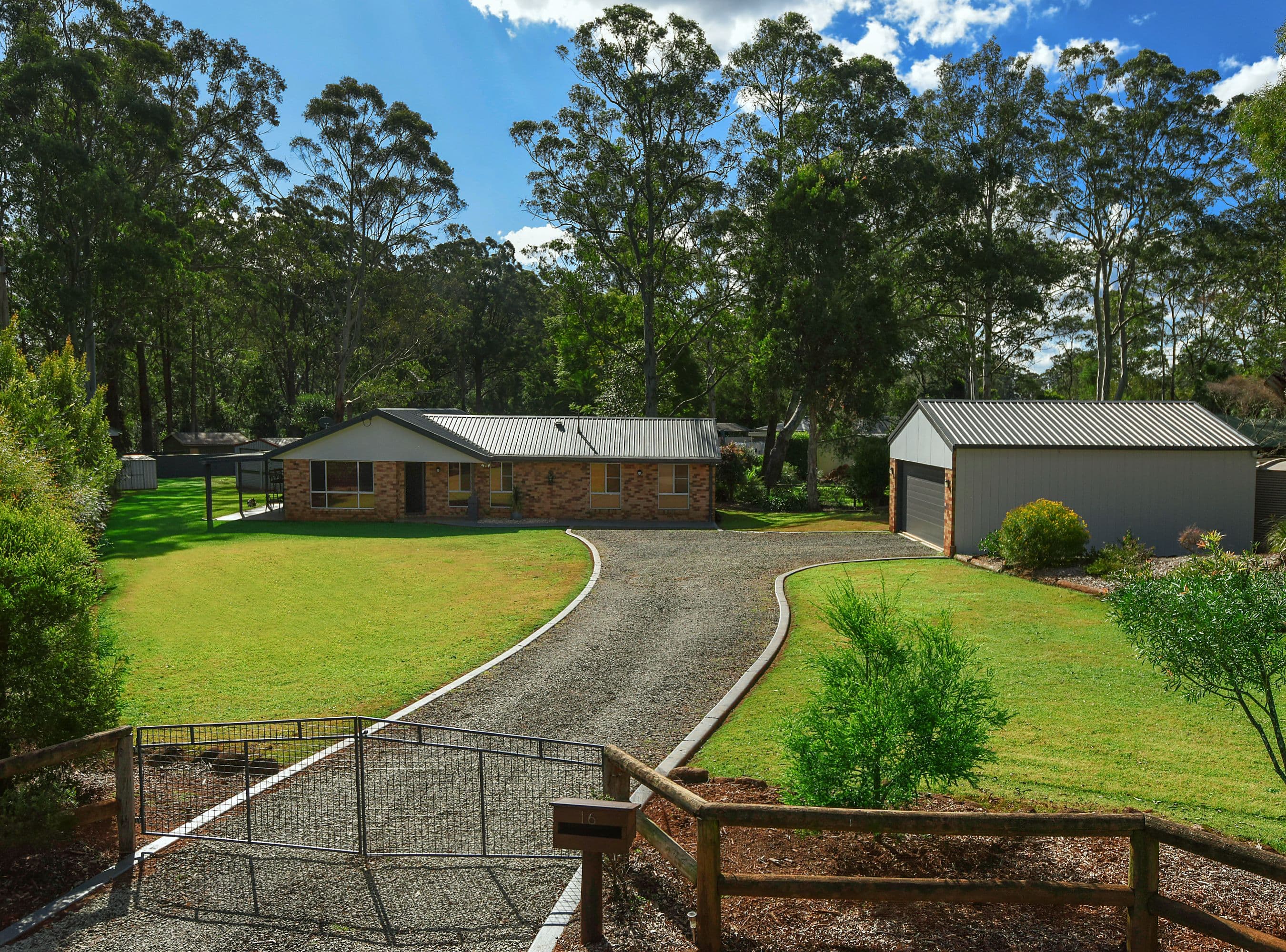 16 Benn Court, Highfields QLD 4352, Highfields - Image 1