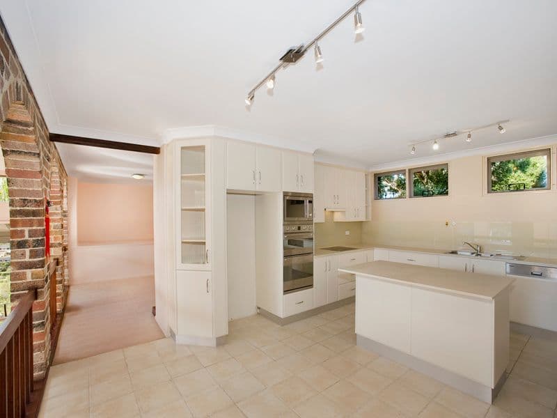 4 Moonbi Place, KAREELA NSW 2232, Kareela - Thumbnail 6