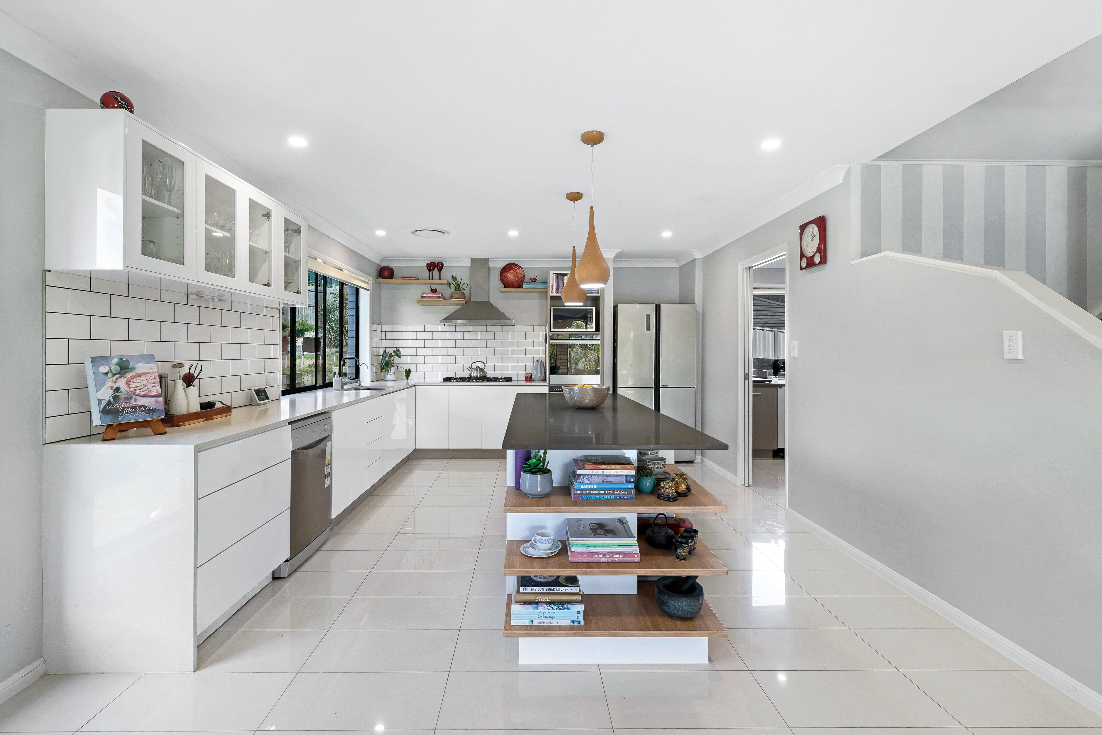 8 Buckingham Road, Maudsland QLD 4210, Maudsland - Thumbnail 4
