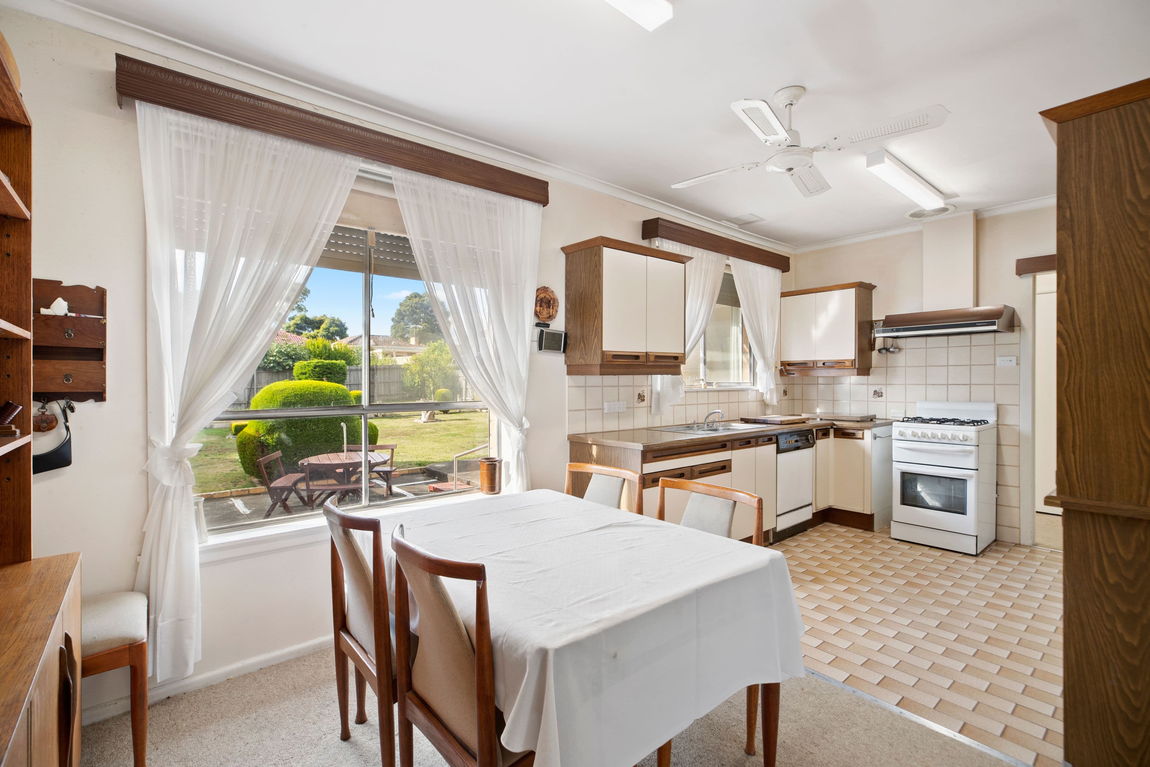 29 Willow Avenue, Glen Waverley VIC 3150, Glen Waverley - Thumbnail 5