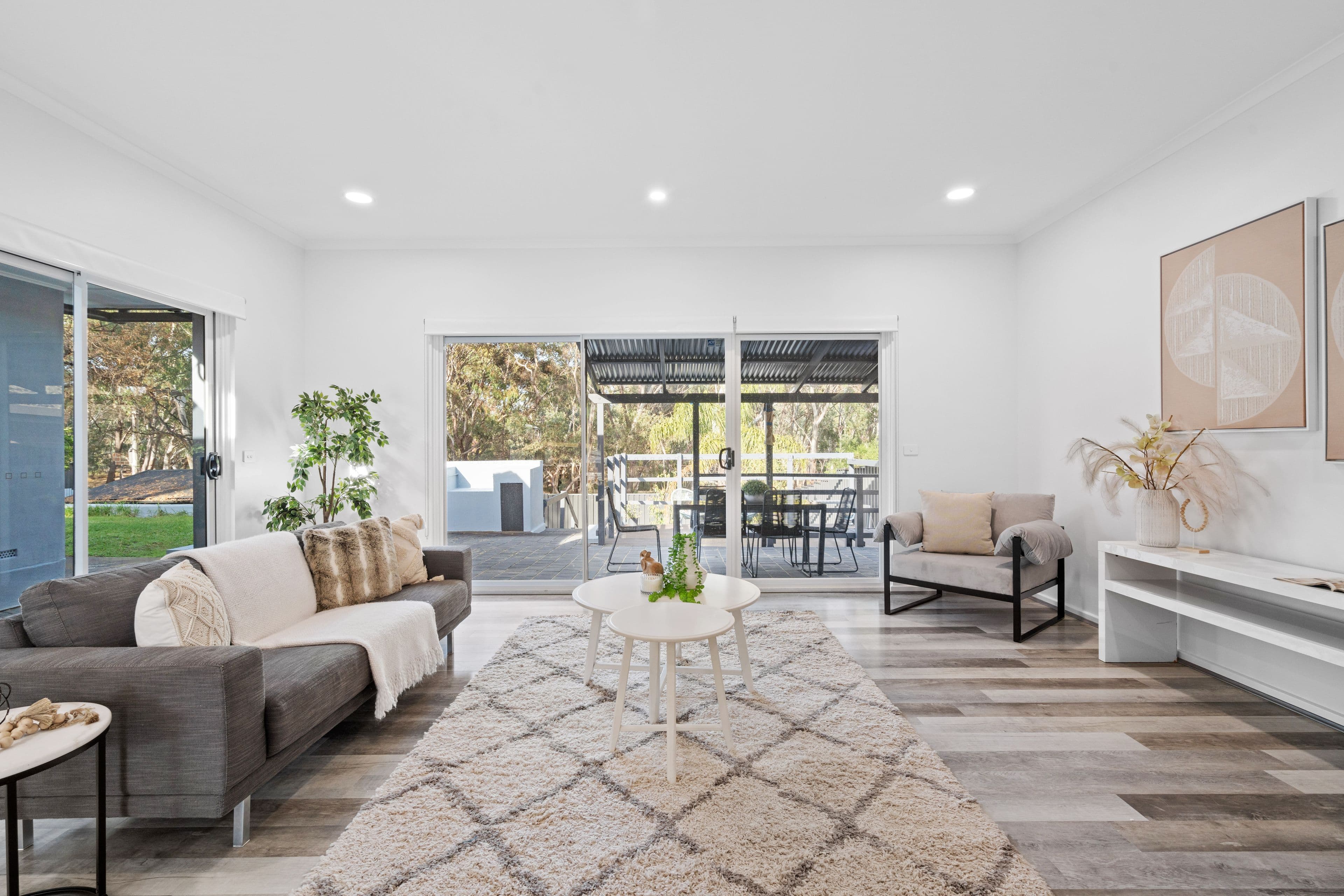 16 Swan Avenue, Happy Valley SA 5159, Happy Valley - Thumbnail 3