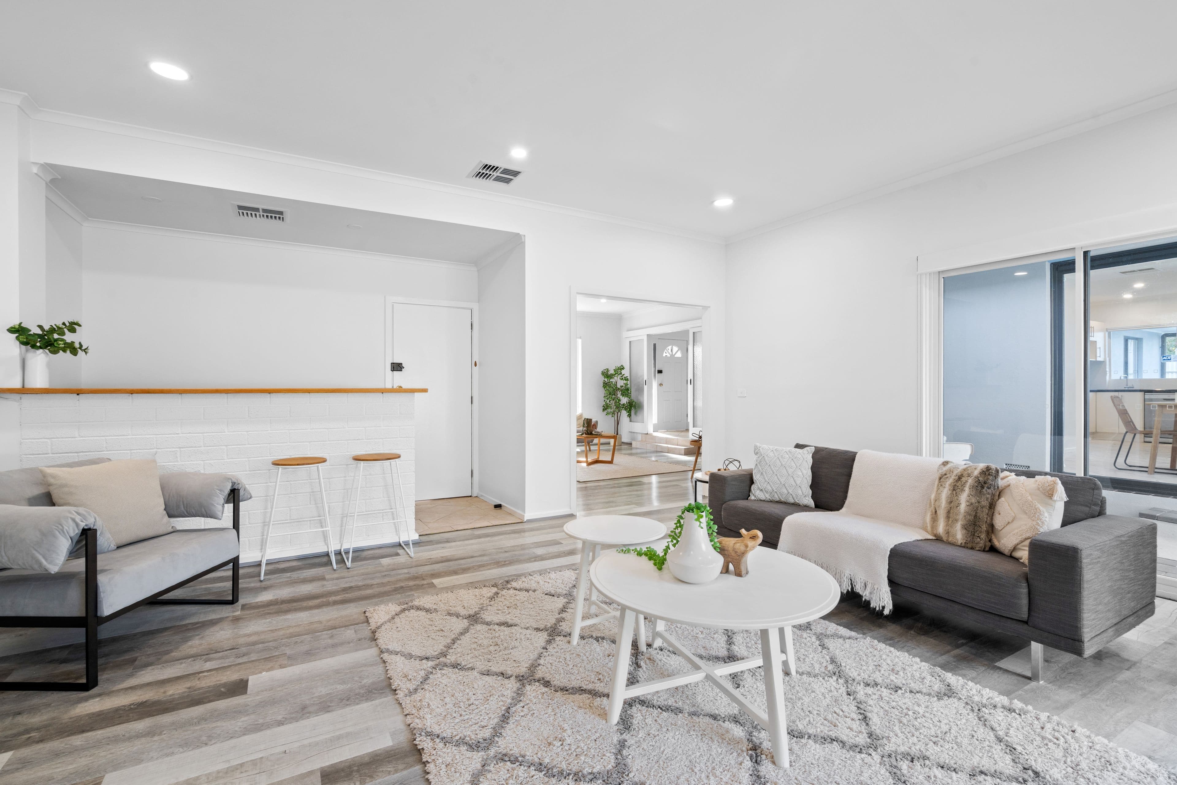 16 Swan Avenue, Happy Valley SA 5159, Happy Valley - Thumbnail 4