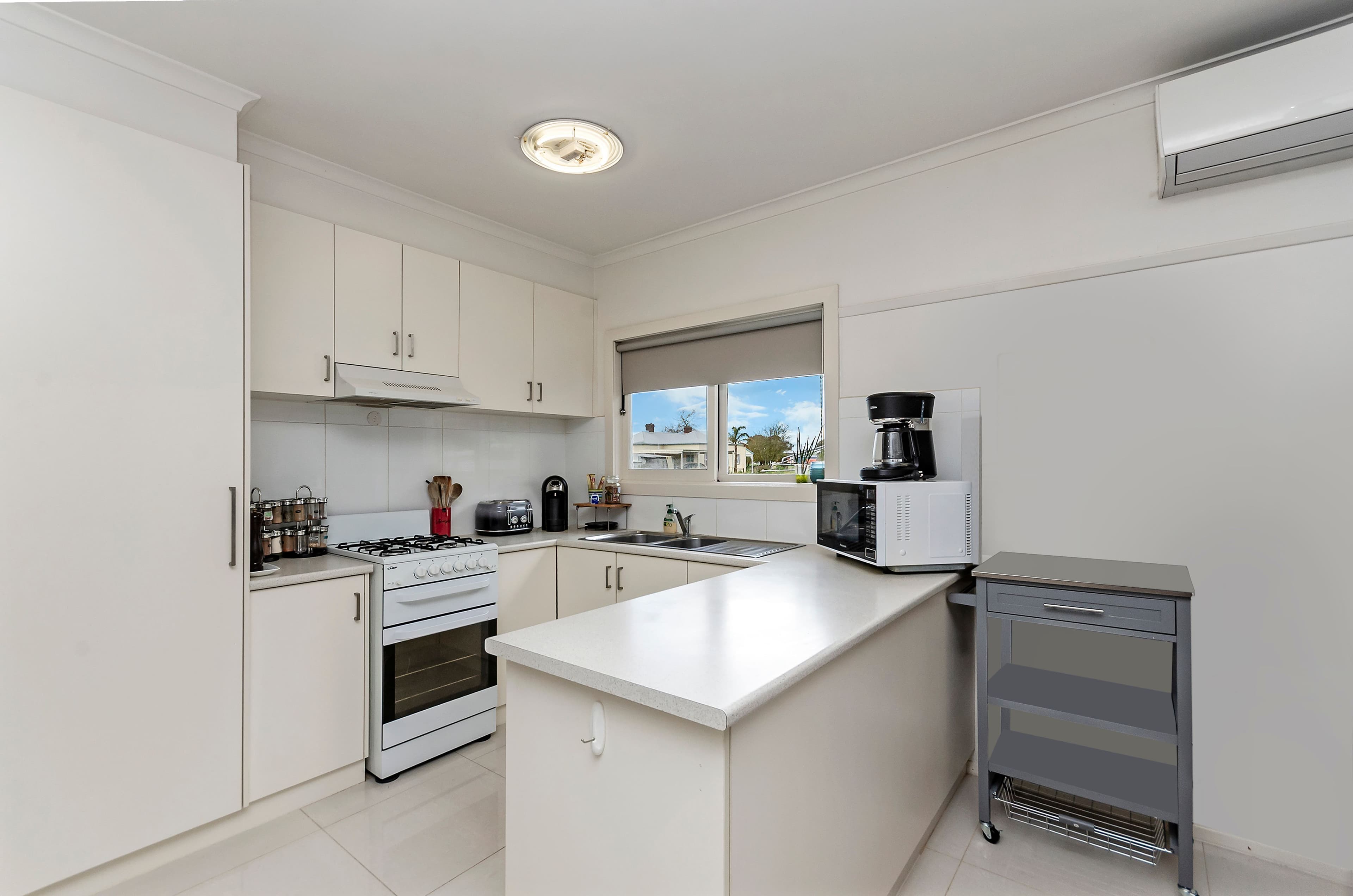 59 Hyland Street, Mortlake VIC 3272, Mortlake - Thumbnail 3