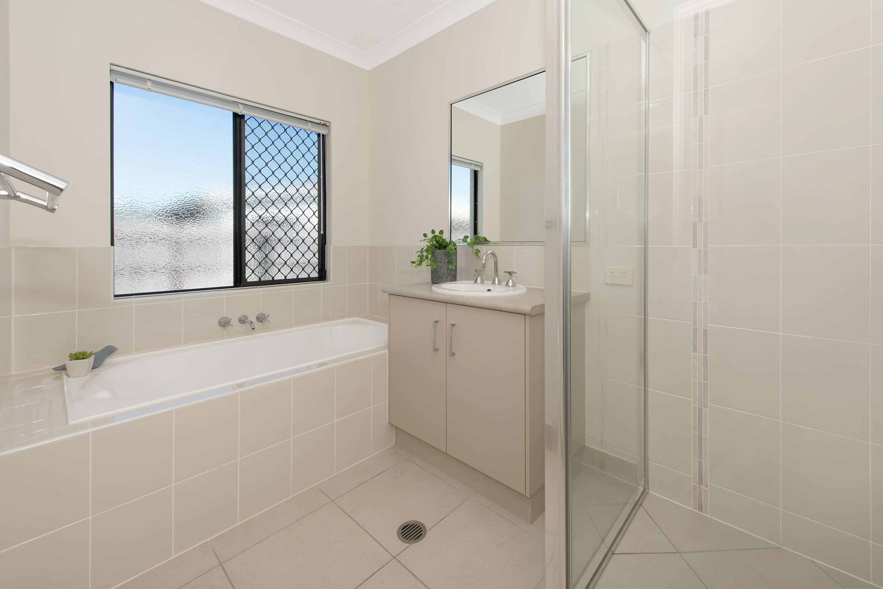 35 Brush Cherry Street, Mount Low QLD 4818, Mount Low - Thumbnail 6