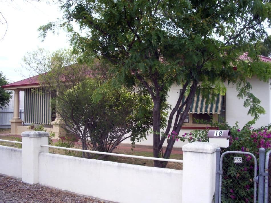 18 Dinning Terrace, BORDERTOWN SA 5268, Bordertown - Image 1