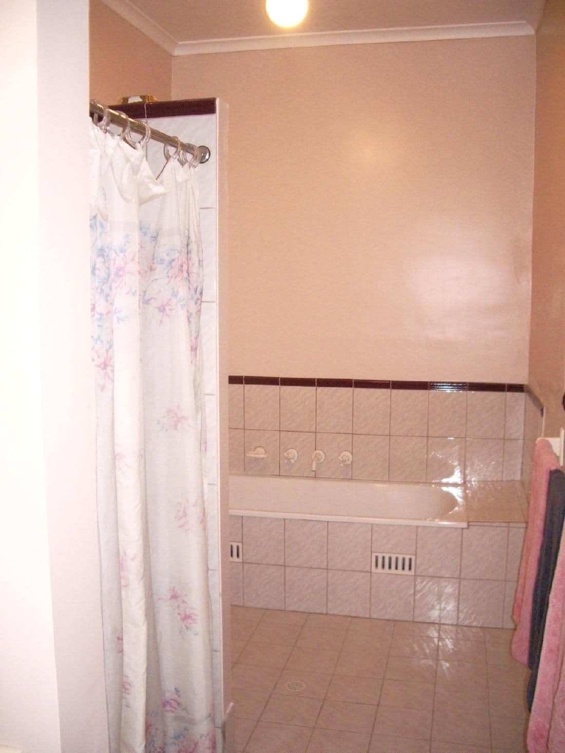 18 Dinning Terrace, BORDERTOWN SA 5268, Bordertown - Thumbnail 4