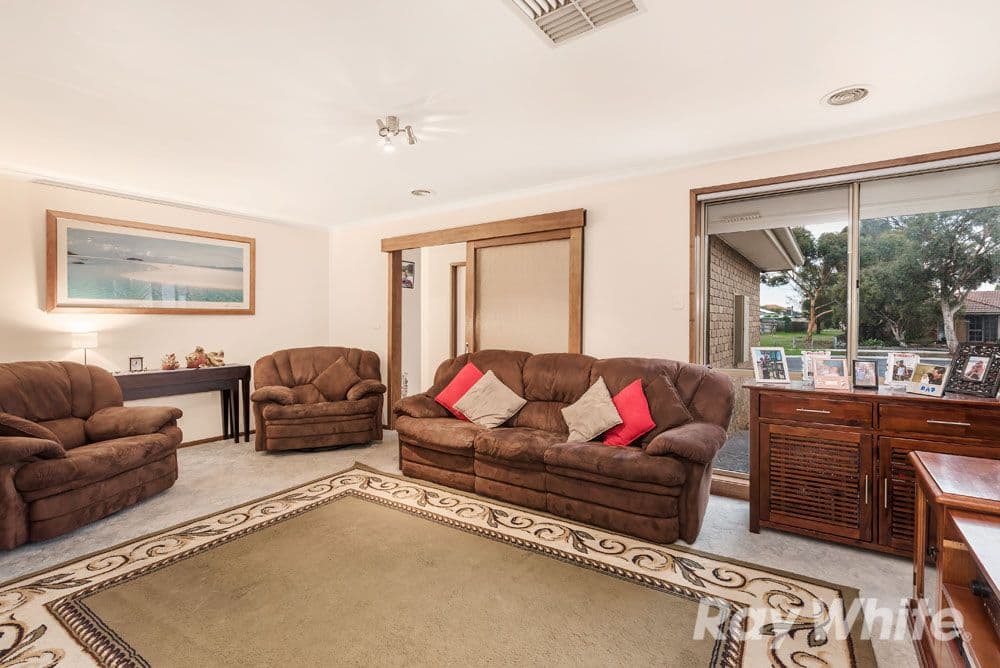 8 Emmerson Court, Mill Park VIC 3082, Mill Park - Thumbnail 4